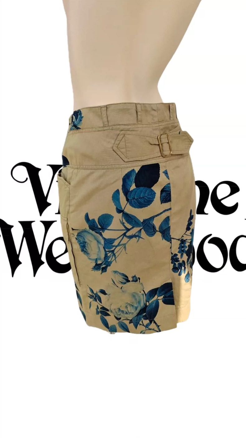 Vivienne Westwood Vivienne Westwood Floral and avian freehand painting. Half Size 26" / US 2 / IT 38 - 2 Thumbnail