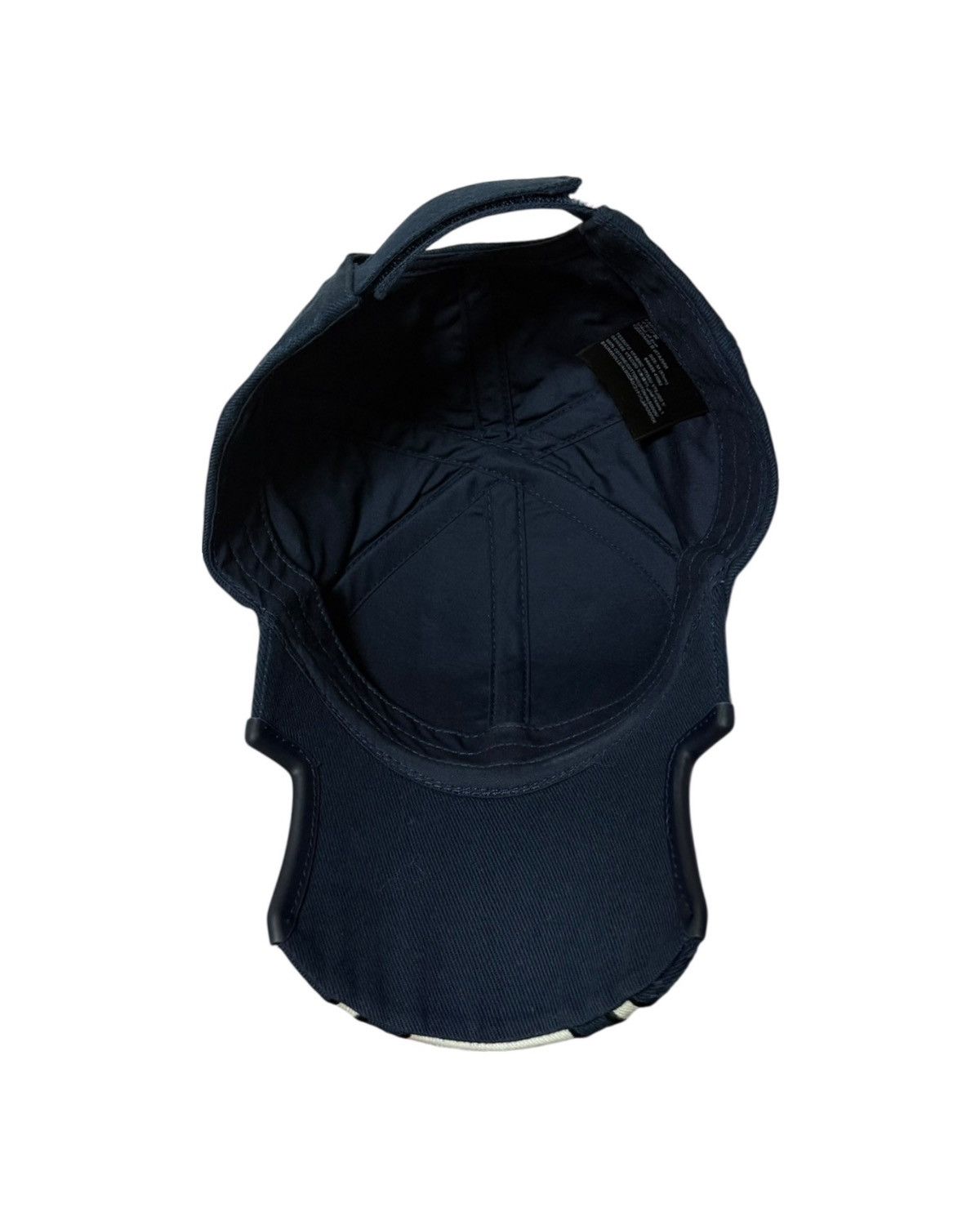 Balenciaga BALENCIAGA Spring Summer 2025 Dirty Effect Banana Cap Size ONE SIZE - 5 Thumbnail