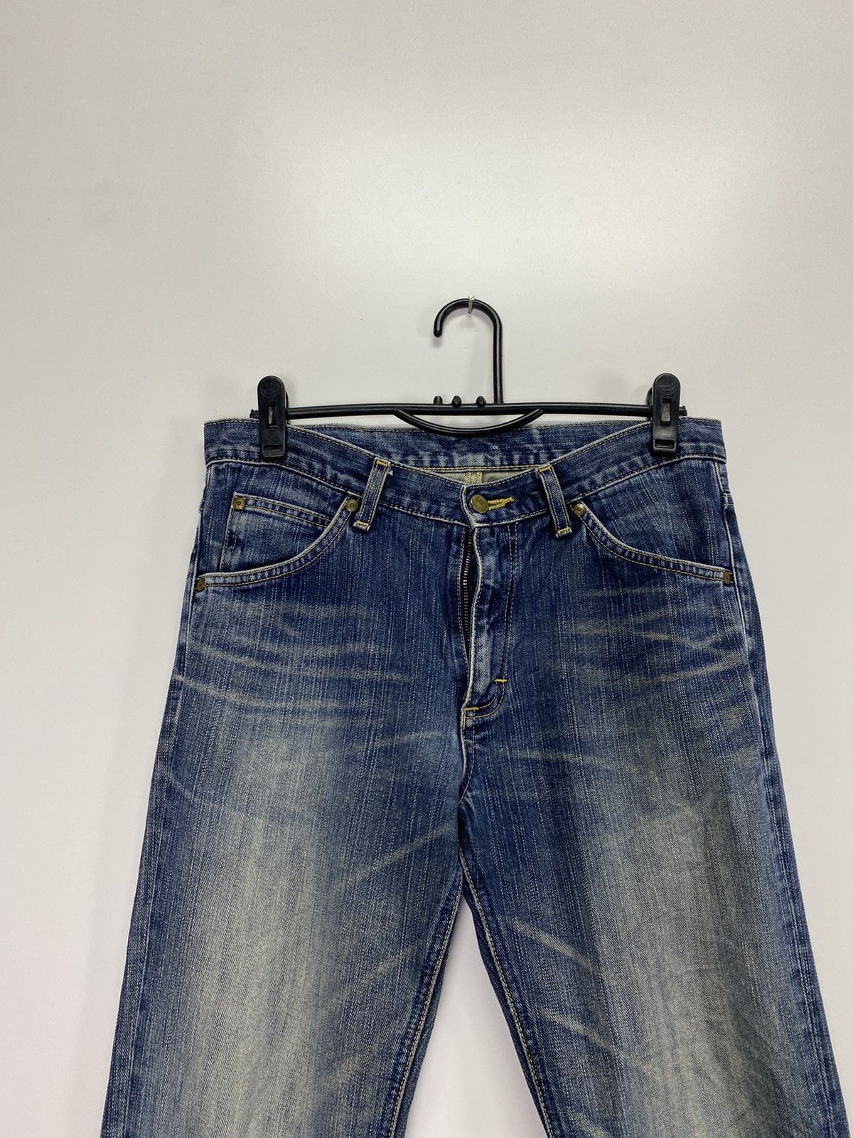 Lee × Vintage Vintage Lee distressed jeans Size US 32 / EU 48 - 2 Thumbnail