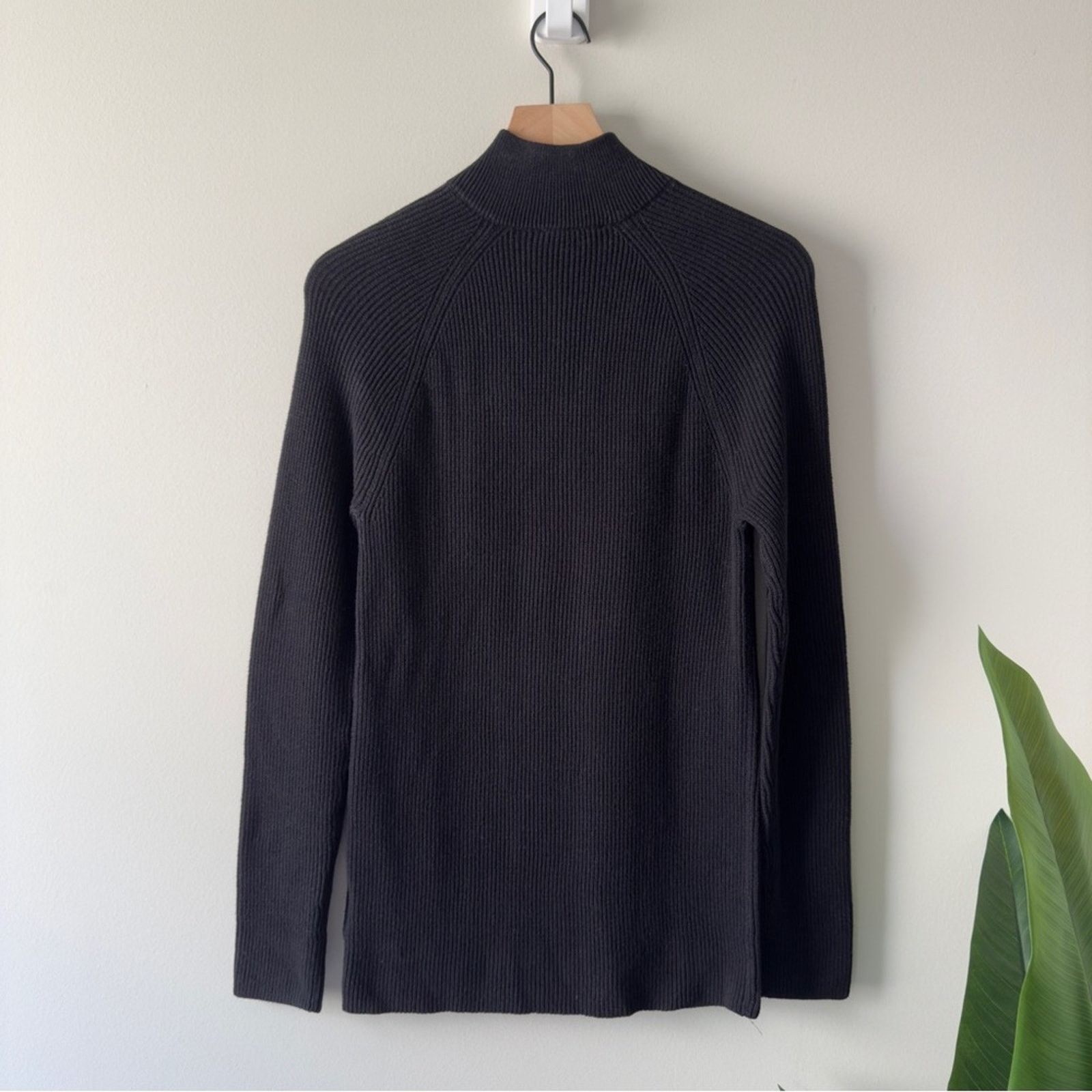 Express Express Black Half-Zip Turtleneck Sweater ribbed long sleeve Size M / US 6-8 / IT 42-44 - 4 Thumbnail