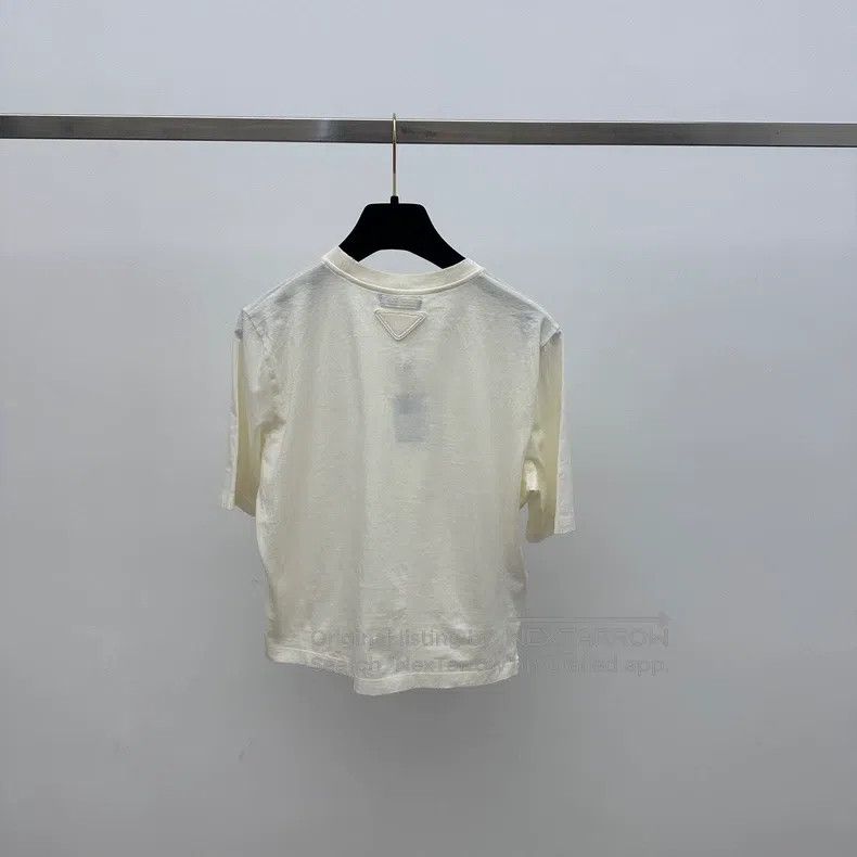Prada Prada Beige chest letter logo T-shirt Size S / US 4 / IT 40 - 2 Thumbnail