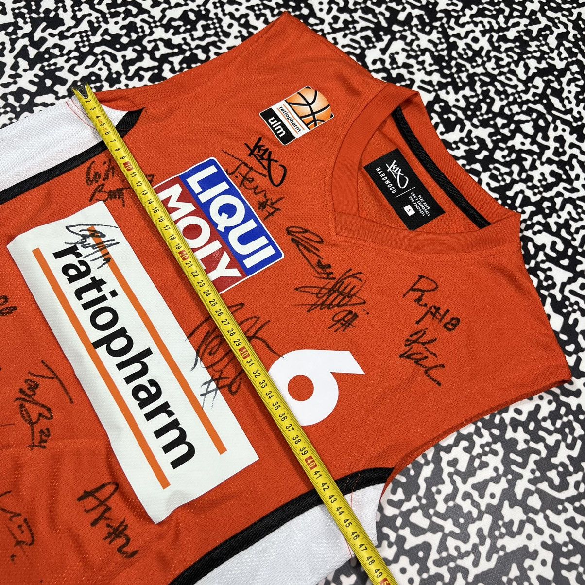 K1X Ratiopharm Ulm Per Gunther Signed Team Basketball Jersey Size US S / EU 44-46 / 1 - 18 Thumbnail