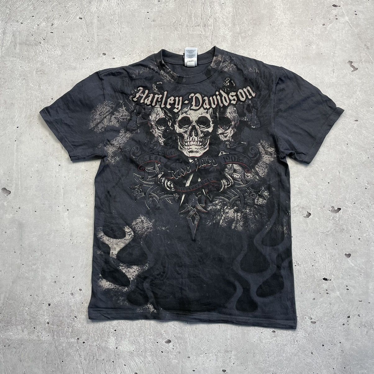 Harley Davidson × Vintage Vintage Harley Davidson 2011 motorcycles t-shirt y2k Size US XL / EU 56 / 4 - 1 Thumbnail