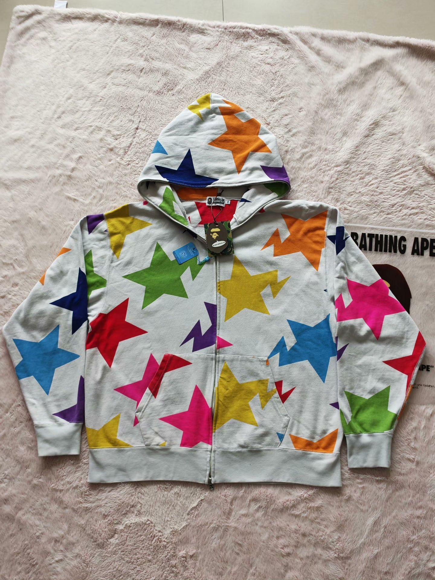 Bape Bape Hoodie XXL Men Size US XXL / EU 58 / 5 - 1 Thumbnail