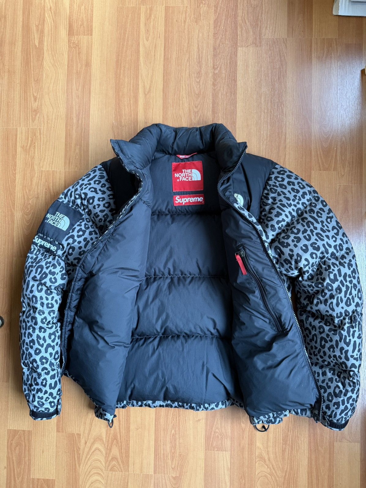 Supreme × The North Face Supreme/ The North Face Leopard Nuptse Down Jacket 700 Size US M / EU 48-50 / 2 - 5 Thumbnail