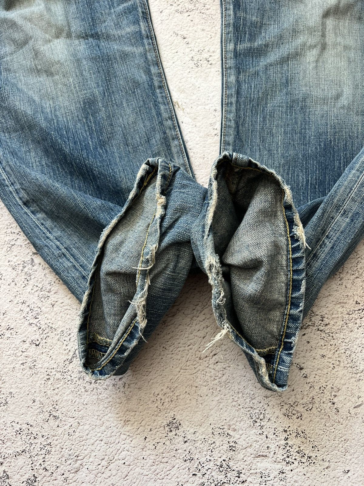 Edwin × Japanese Brand FLARED ≥ THRASHED EDWIN 53504 DISTRESSED DENIM PANT Size US 34 / EU 50 - 13 Thumbnail