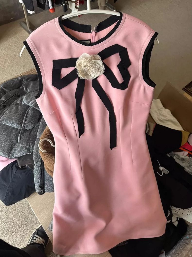Gucci Gucci Pink Sleeveless Bow Dress - dmc Size US 38 / EU 54 - 1 Thumbnail