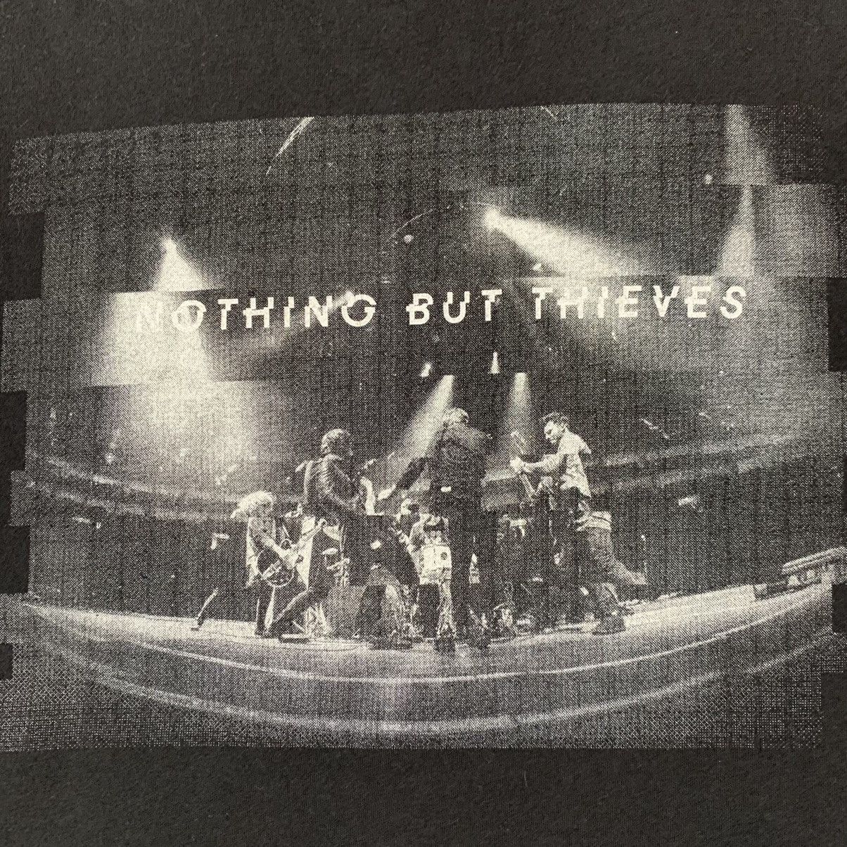 Band Tees NOTHING BUT THIEVES BAND TEE Size US M / EU 48-50 / 2 - 6 Thumbnail