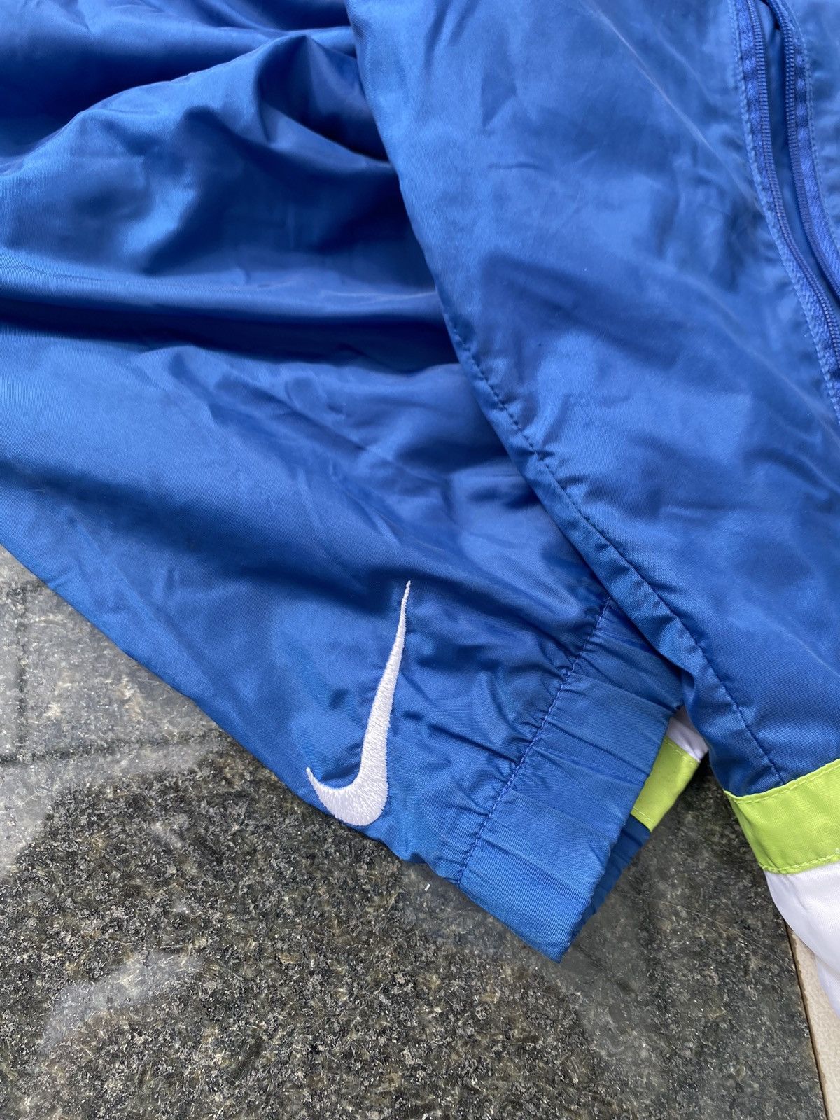 Nike × Vintage 90’s NIKE RARE Y2K MULTI LOGO RETRO SWOOSH NYLON JACKET Size US L / EU 52-54 / 3 - 5 Thumbnail