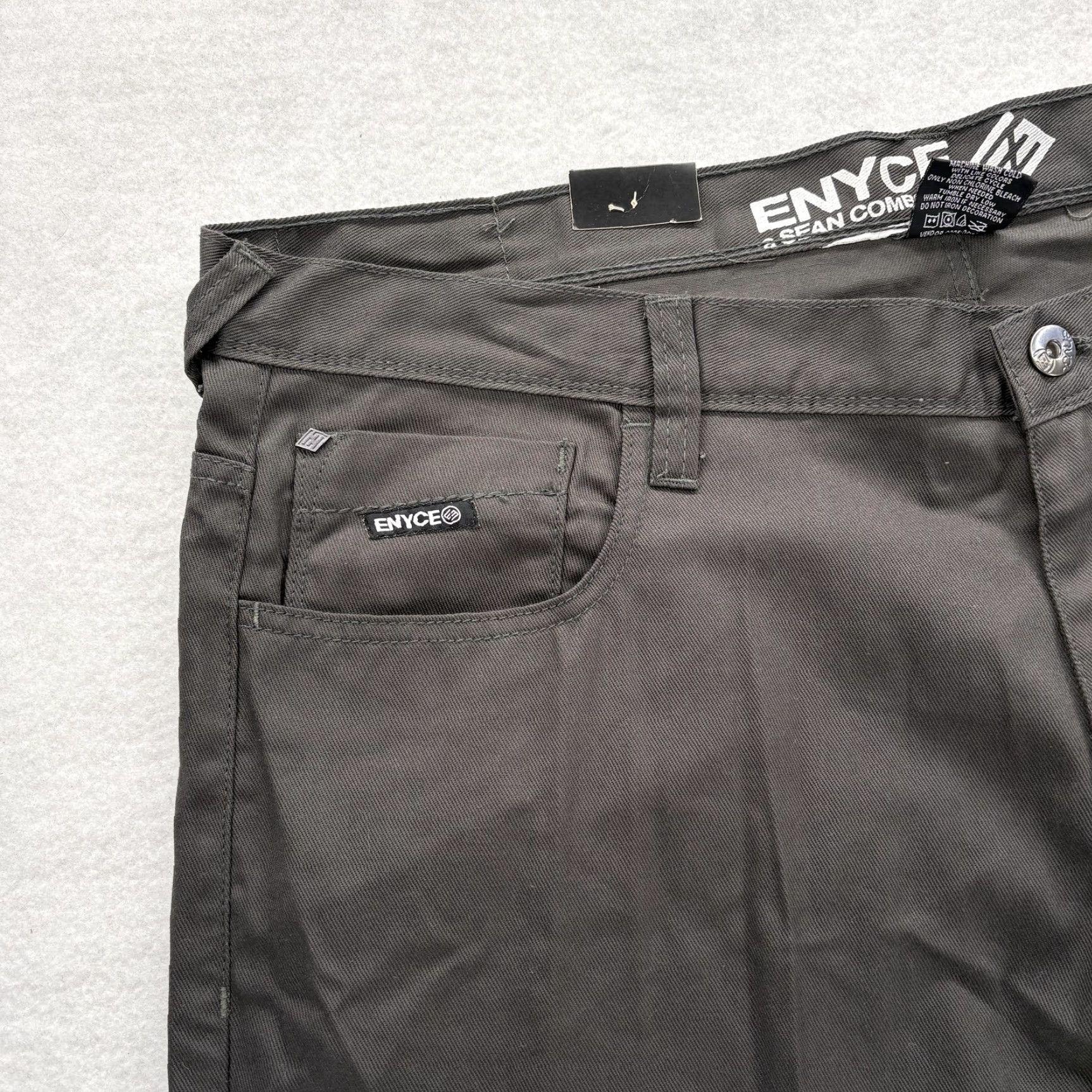 Enyce VINTAGE Enyce Jeans Mens 46x33 Gray Charcoal Straight Fit Denim Hip Hop Y2K NWT Size US 30 / EU 46 - 3 Thumbnail