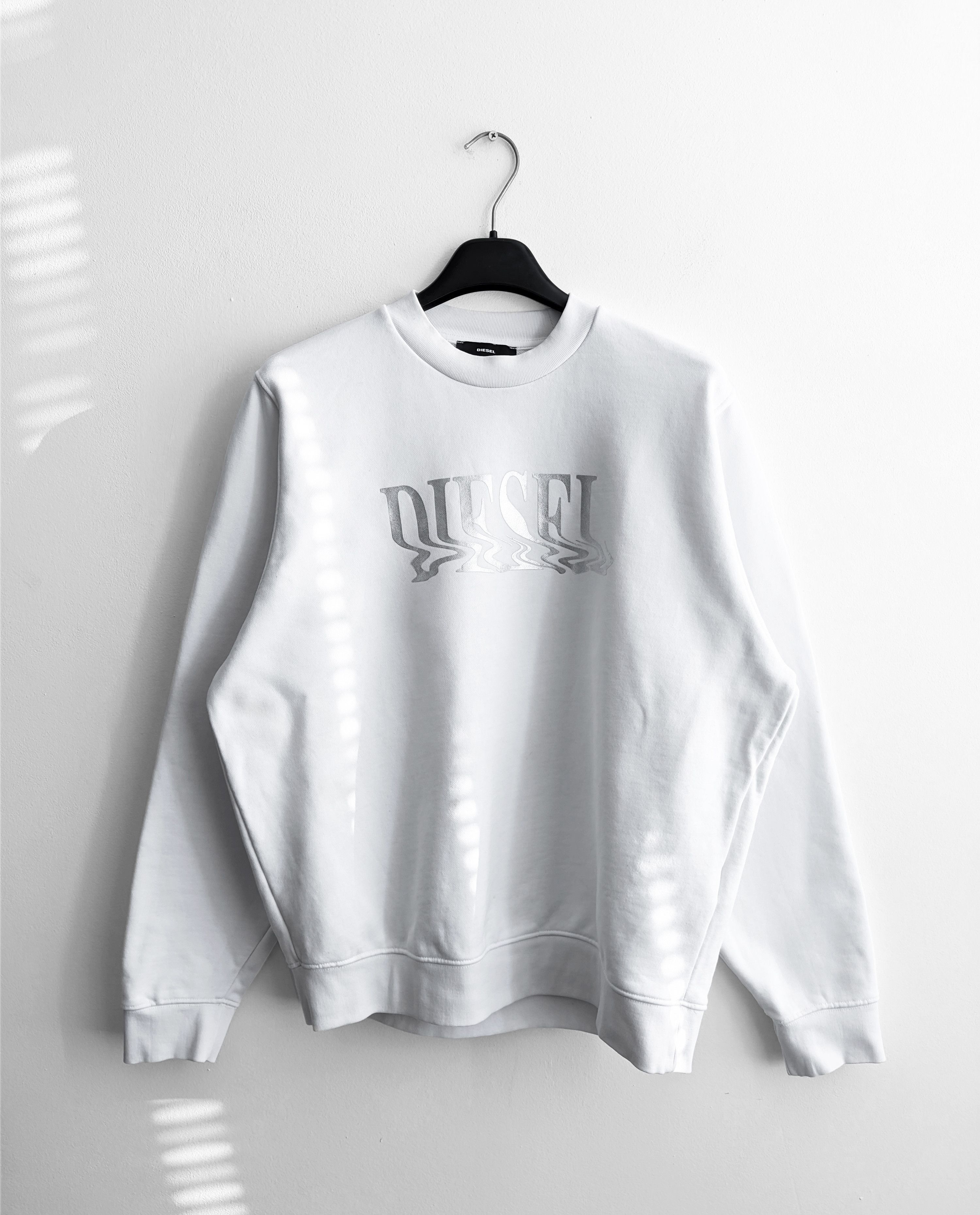 Diesel Diesel sweatshirt big logo white y2k Size US L / EU 52-54 / 3 - 1 Thumbnail