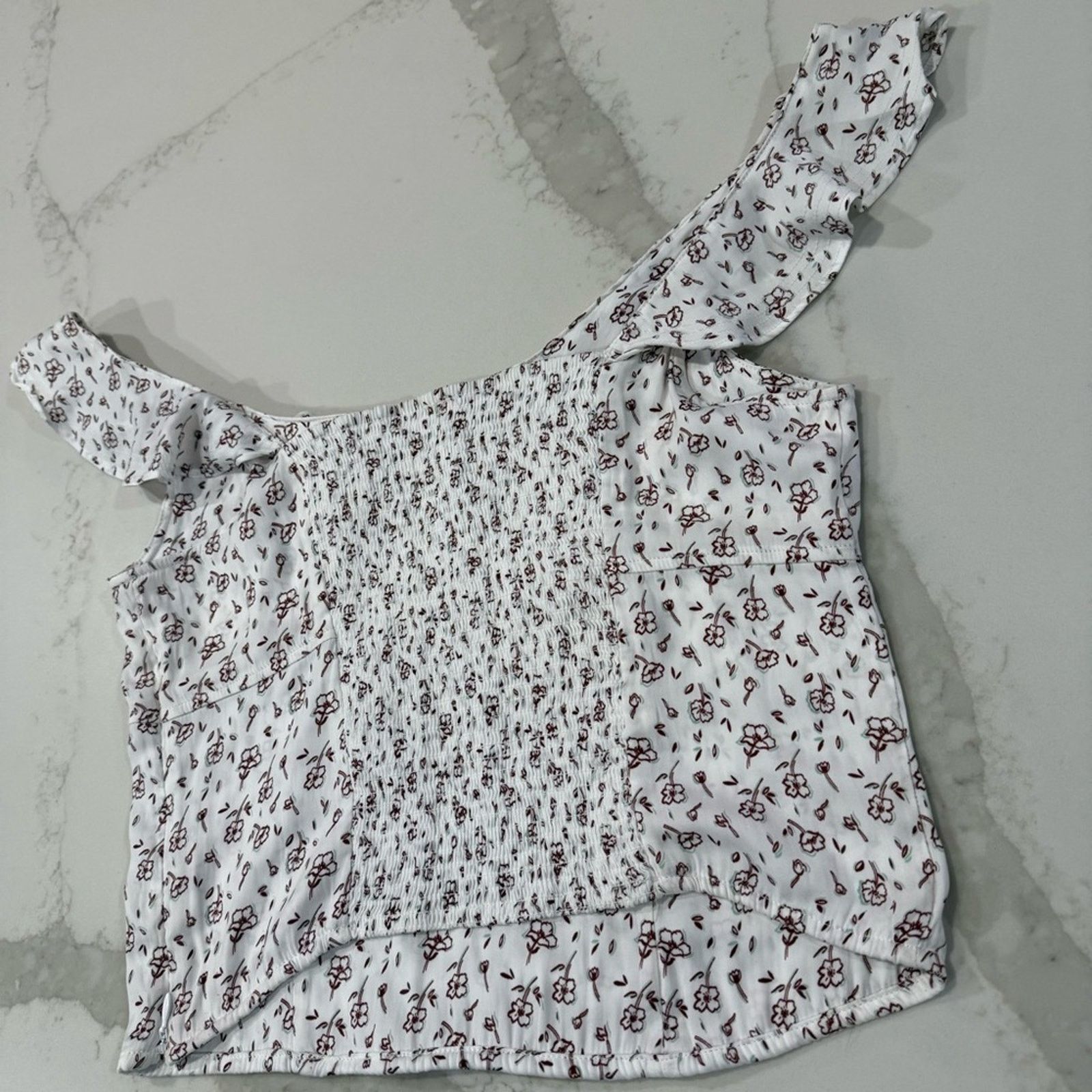 Free People Free People Floral Smocked Ruffle Trim TankTop Womens Medium Size M / US 6-8 / IT 42-44 - 10 Thumbnail