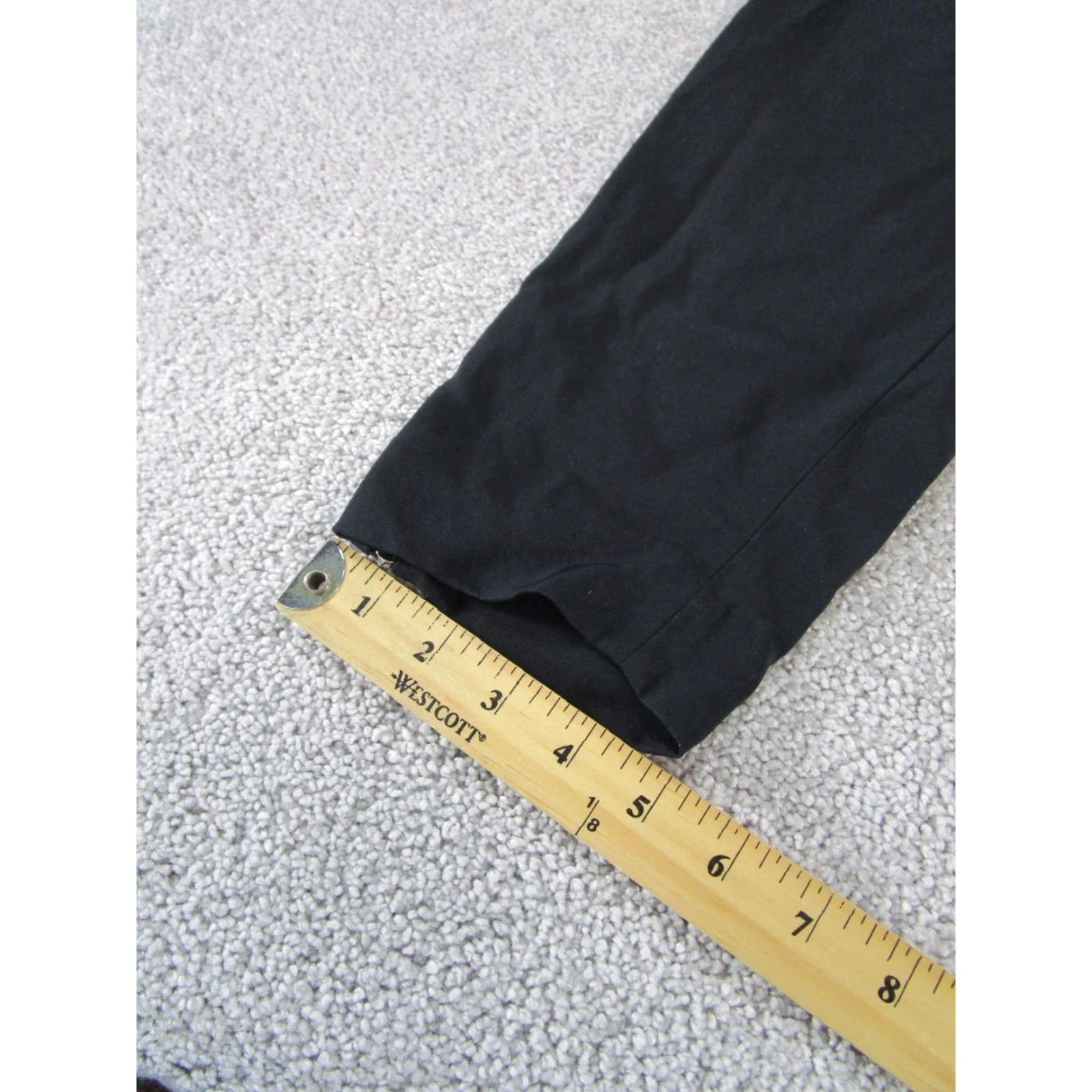 Everlane Everlane Pants Womens 6 Black Tapered Cropped Ankle Zip Knit Flat Front Pull-On Short Pants Womens 6 Black Size 28" / US 6 / IT 42 - 4 Thumbnail