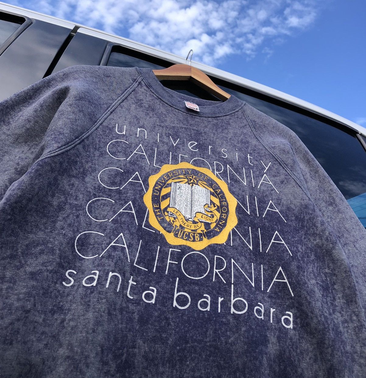 Vintage Vintage 80s Sun Faded UCSB Sweatshirts Made in USA 🇺🇸 Size US M / EU 48-50 / 2 - 2 Thumbnail