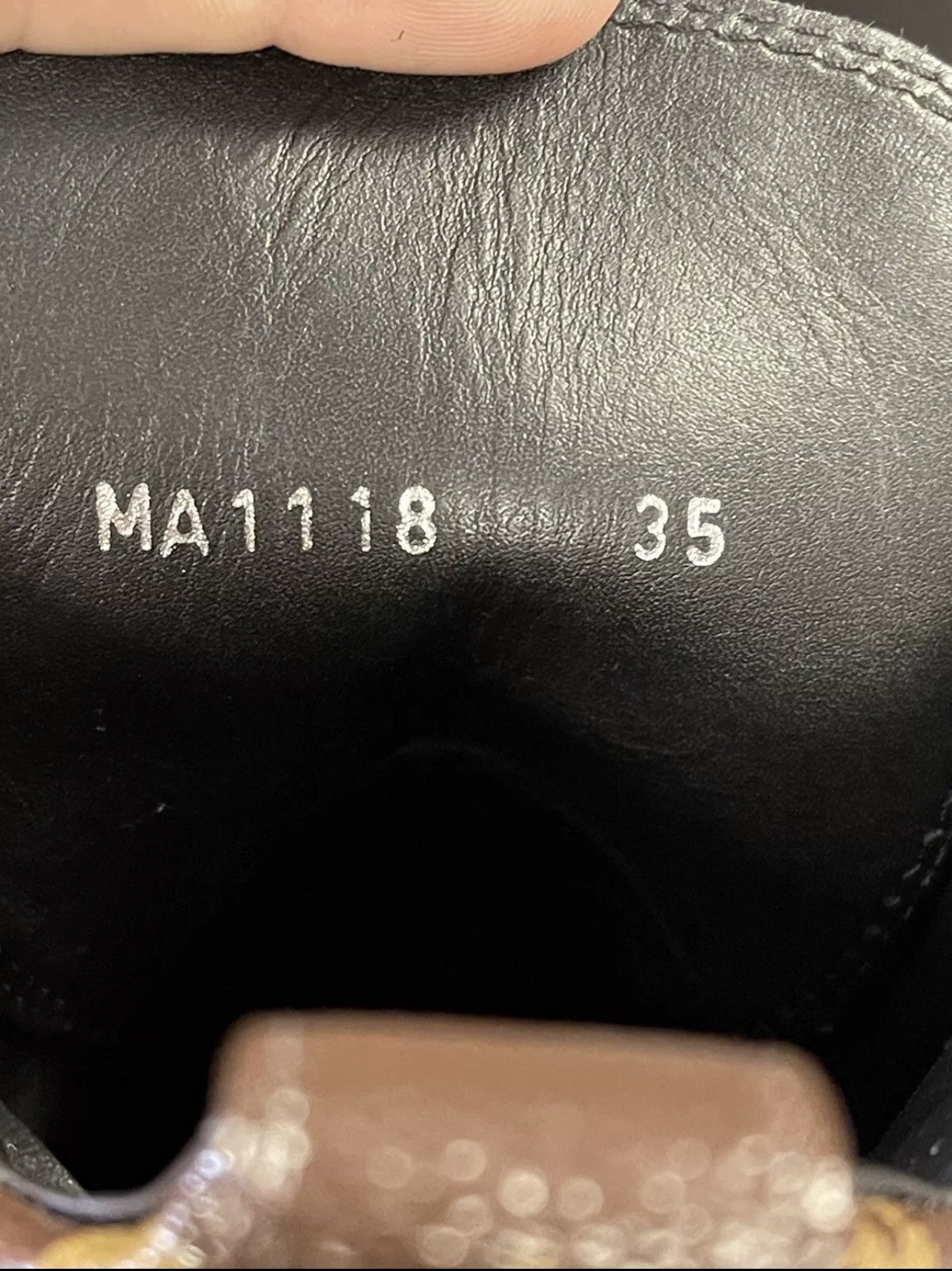 Louis Vuitton Size 5US/35EU - Louis Vuitton Laureate Black Monogram Boots Size US 5 / IT 35 - 11 Thumbnail