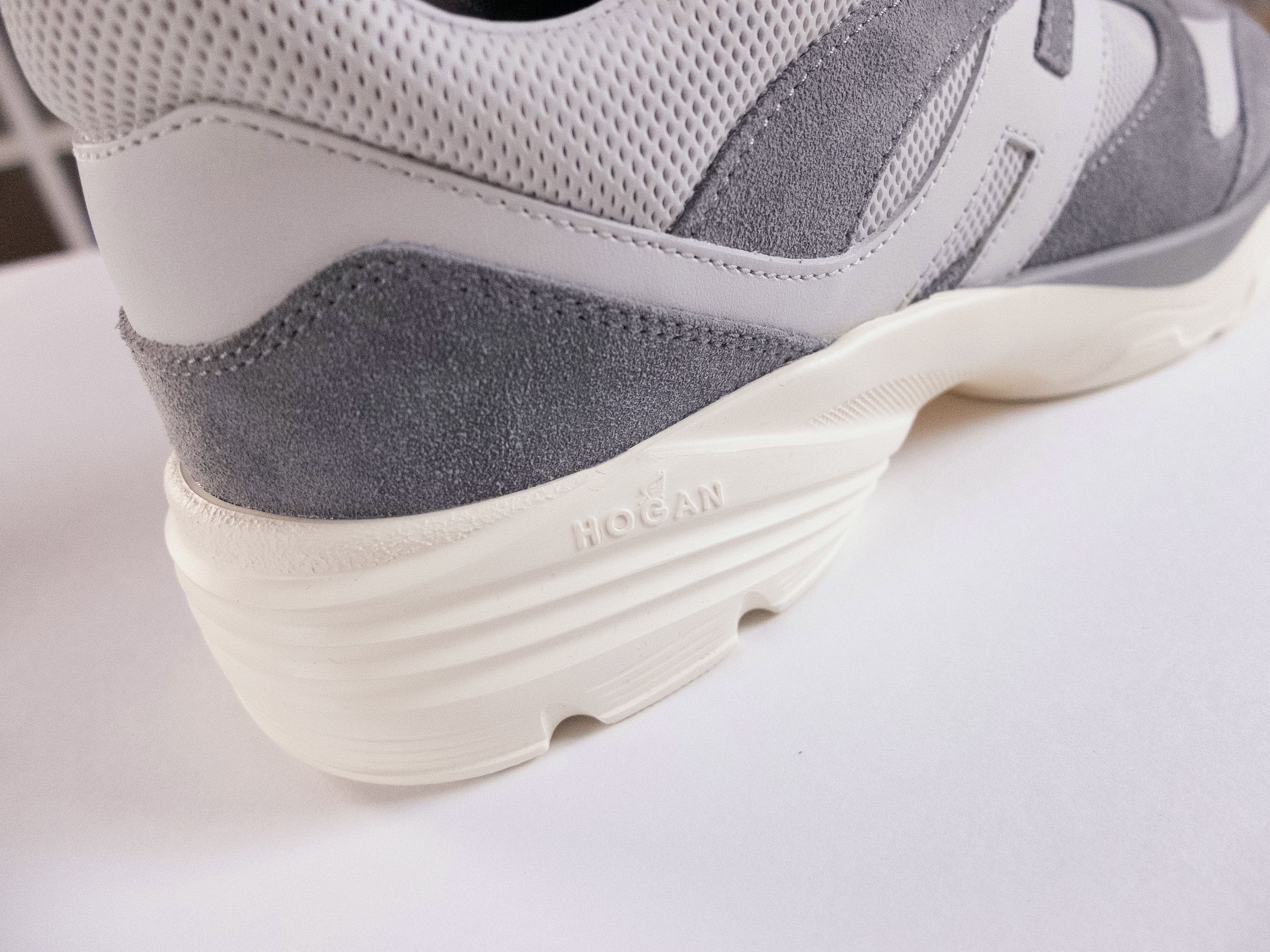 Hogan HOGAN gray & white panelled suede leather sneakers 9 / 42 Size US 9 / EU 42 - 8 Thumbnail