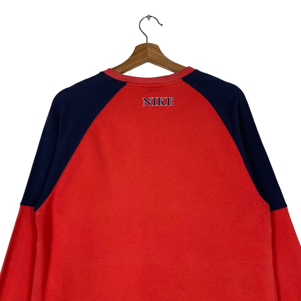 Nike NIKE Embroidery Center Swoosh Logo Sweatshirt #1185-C54 Size US L / EU 52-54 / 3 - 13 Thumbnail
