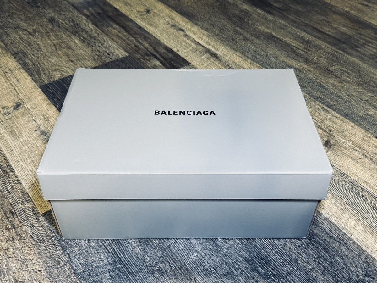 Balenciaga Balenciaga Track 3 Sneakers Tricolor Beige NIB EU 45/US 12 Size US 12 / EU 45 - 3 Thumbnail