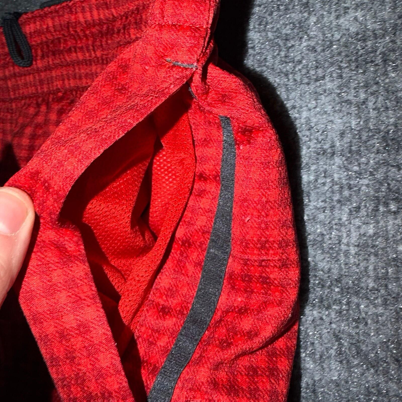 Nike Nike LeBron King James Super Baggy Red Hoop Shorts Mens XL Size US 36 / EU 52 - 3 Thumbnail