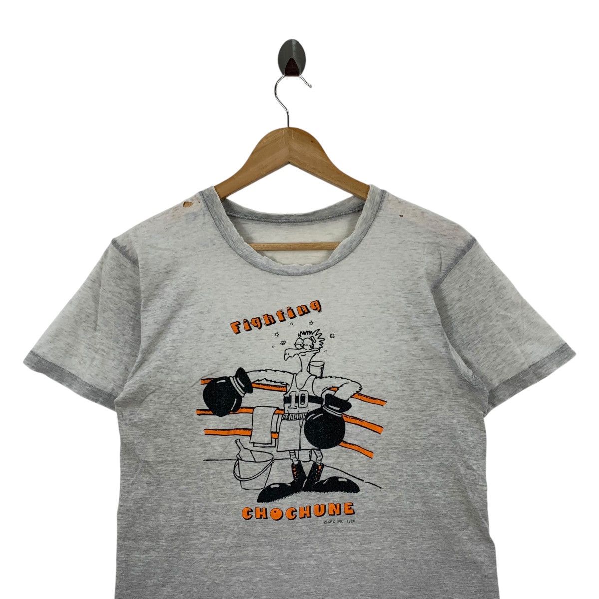 Vintage Vintage 80s FIGHTING CHOCHUNE APC Inc 1986 Distressed Tshirt Size US S / EU 44-46 / 1 - 2 Thumbnail