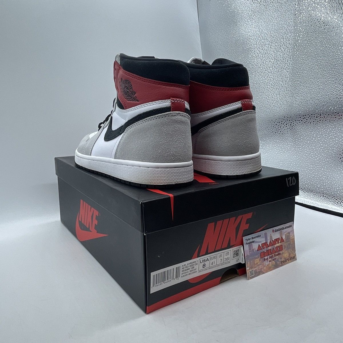 Jordan Brand Air Jordan 1 high smoke grey Size US 8 / EU 41 - 4 Thumbnail