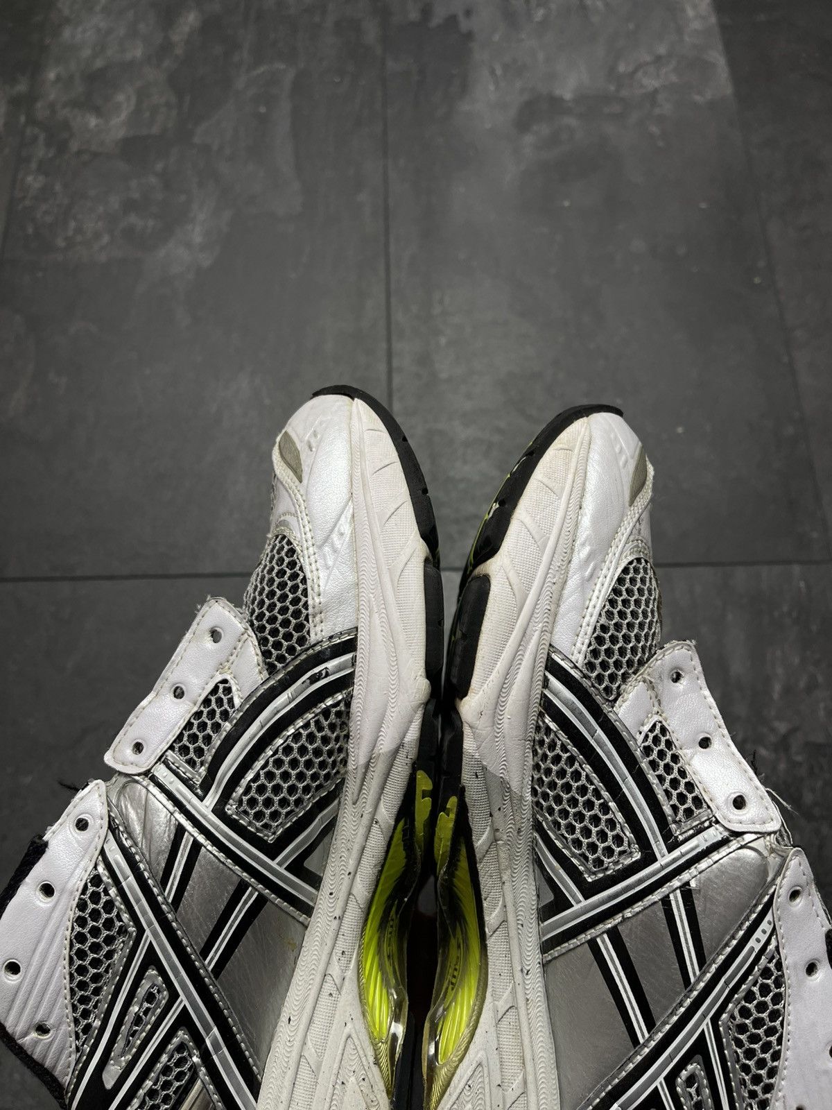 Asics × Streetwear × Vintage Vintage gel-kayano 15 low top sneakers Size US 10 / EU 43 - 14 Thumbnail