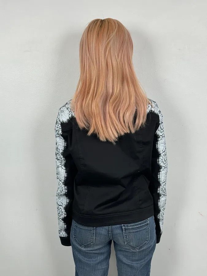 Moschino 2010s Moschino Black & White Lace Light Zip-Up Jacket Size M / US 6-8 / IT 42-44 - 3 Thumbnail