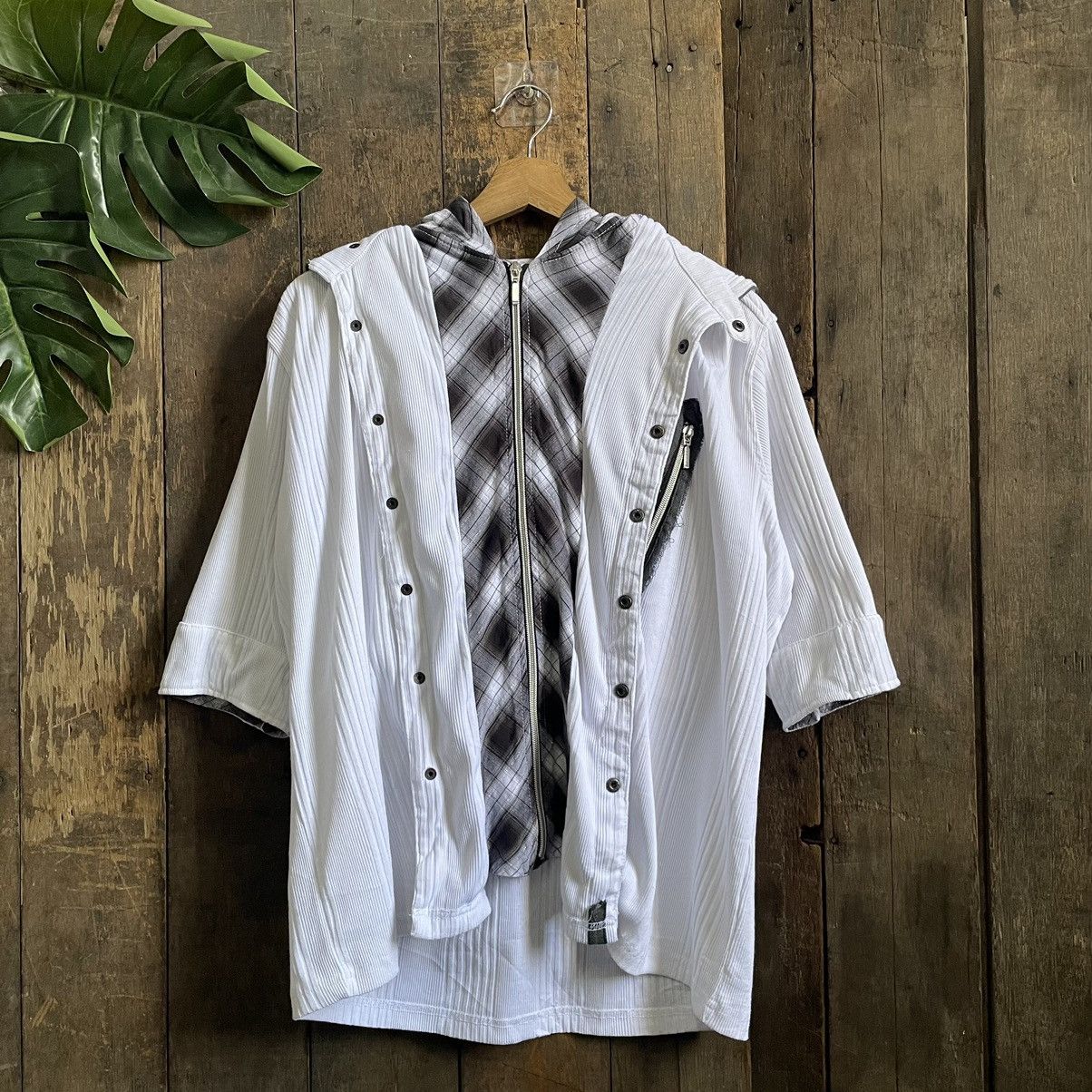 Beauty Beast Vintage 31040 Homme Seditionaries Punk Gothic LGB Style Tee Size US L / EU 52-54 / 3 - 1 Thumbnail