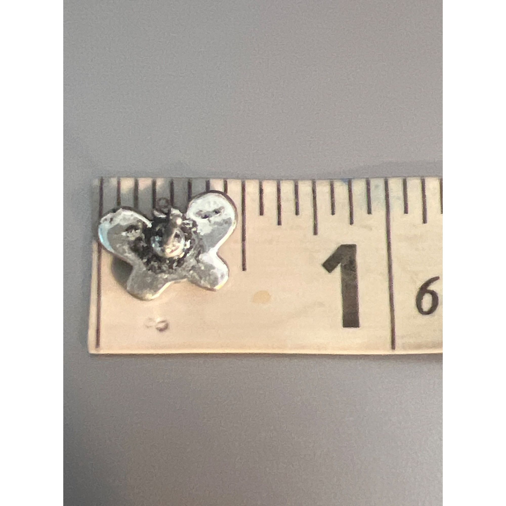 Other Silver Tone Butterfly Stud Earrings Blue Rhinestones Pierced Size ONE SIZE - 4 Thumbnail