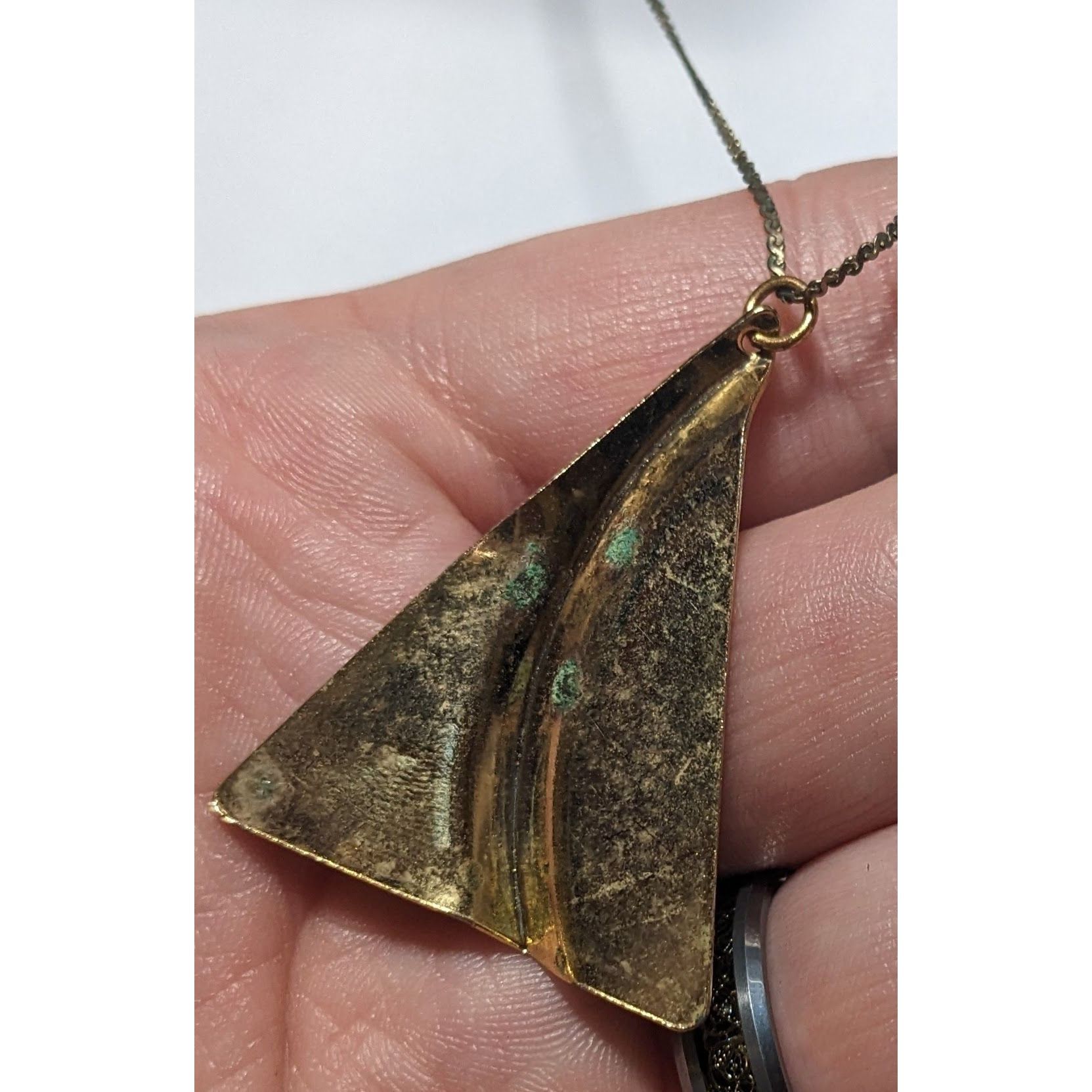 Other Gold Glitter Triangle Pendant Necklace Size ONE SIZE - 6 Thumbnail