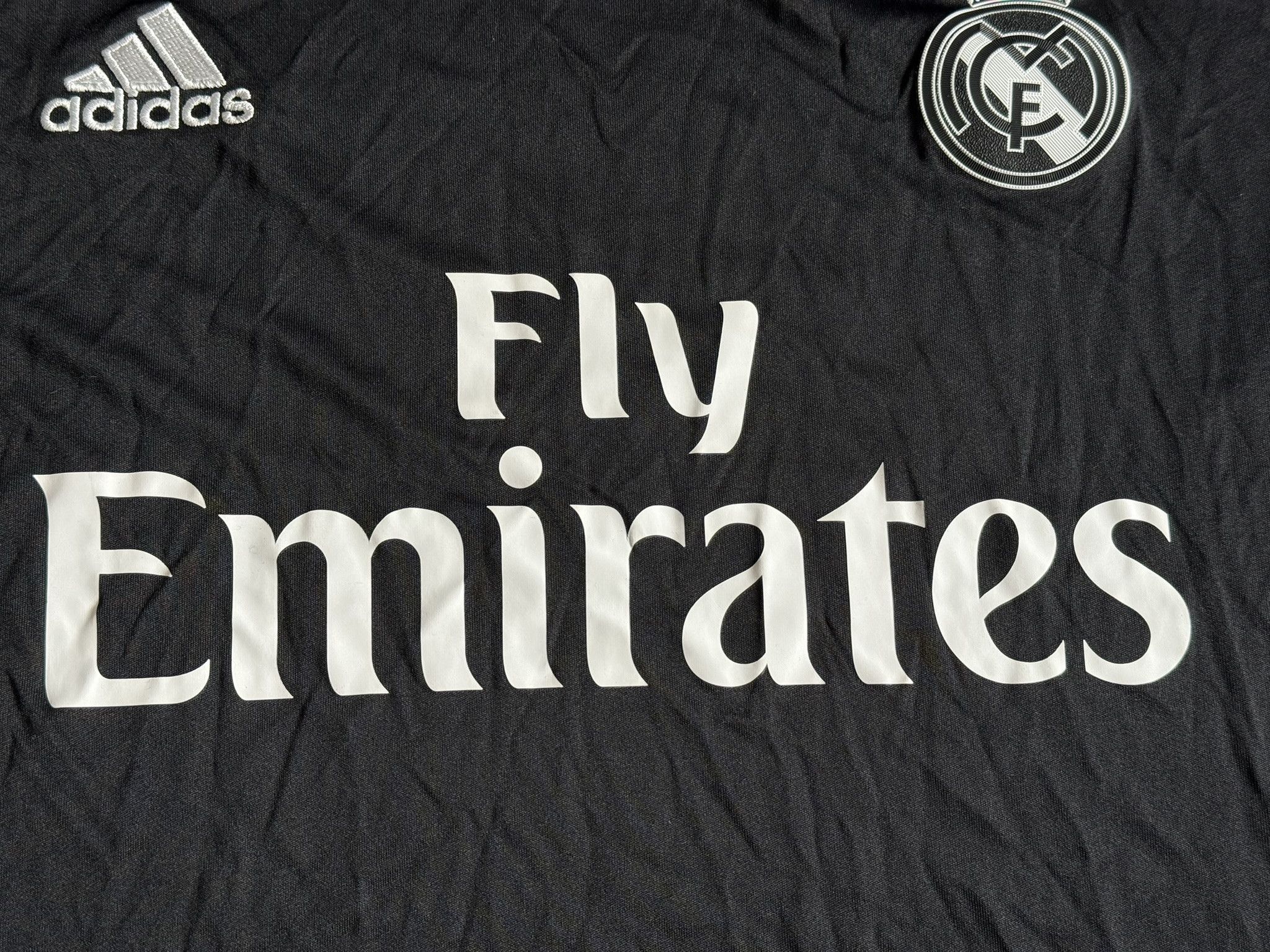 Adidas REAL MADRID 2016 2017 THIRD SHIRT JERSEY CAMISETA XL Size US XL / EU 56 / 4 - 8 Thumbnail