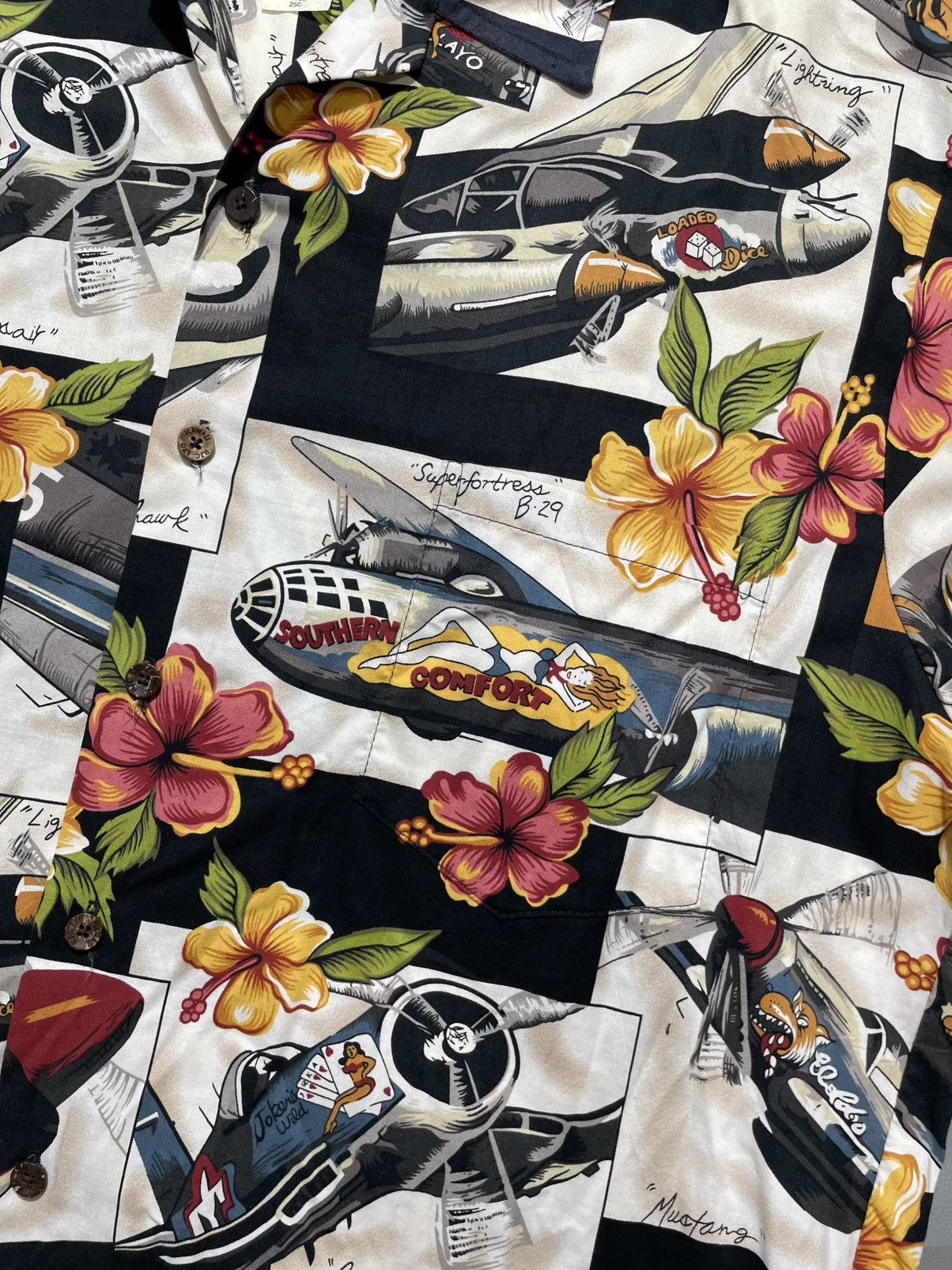 Vintage Vintage Hawaiian Shirt Military War Fly Naked Girl pattern Size US L / EU 52-54 / 3 - 4 Thumbnail