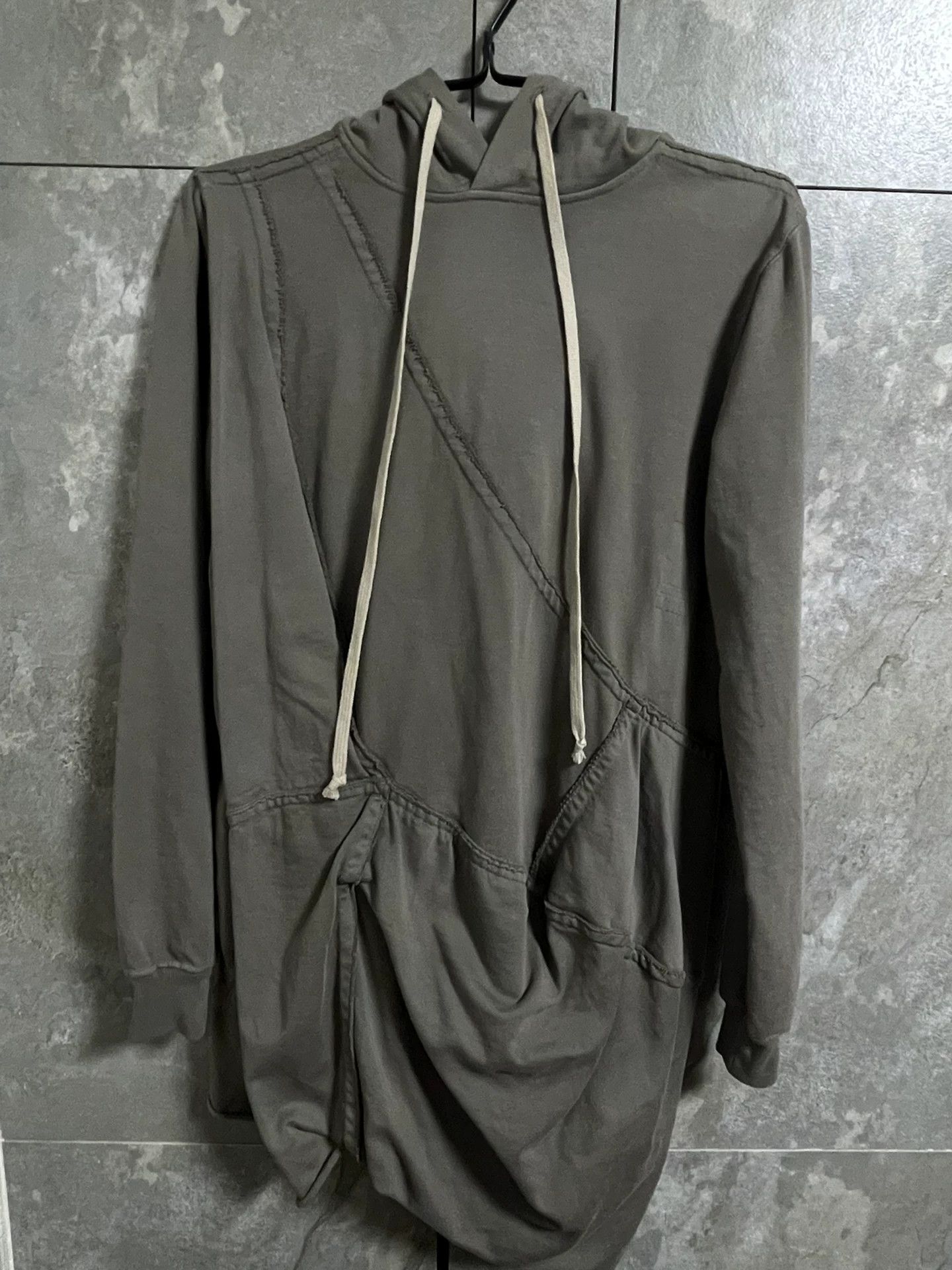 Rick Owens rick owens irregular long hoodie sweatshirt Size XS / US 0-2 / IT 36-38 - 1 Thumbnail