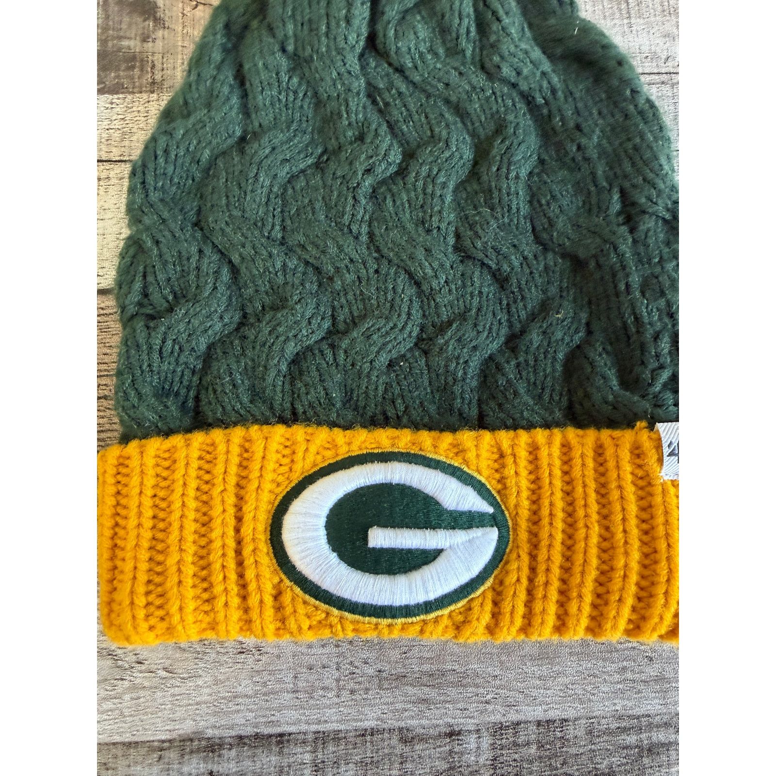 47 Green Bay Packers Women's NFL Football Winter Beanie Size ONE SIZE - 2 Thumbnail