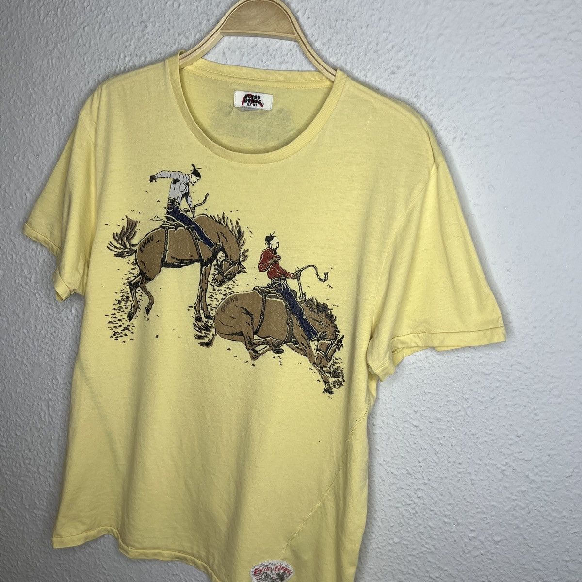 Evisu Vintage Evisu Tshirt Tee 90s Cowboys Print Pattern Yellow Size US M / EU 48-50 / 2 - 2 Thumbnail