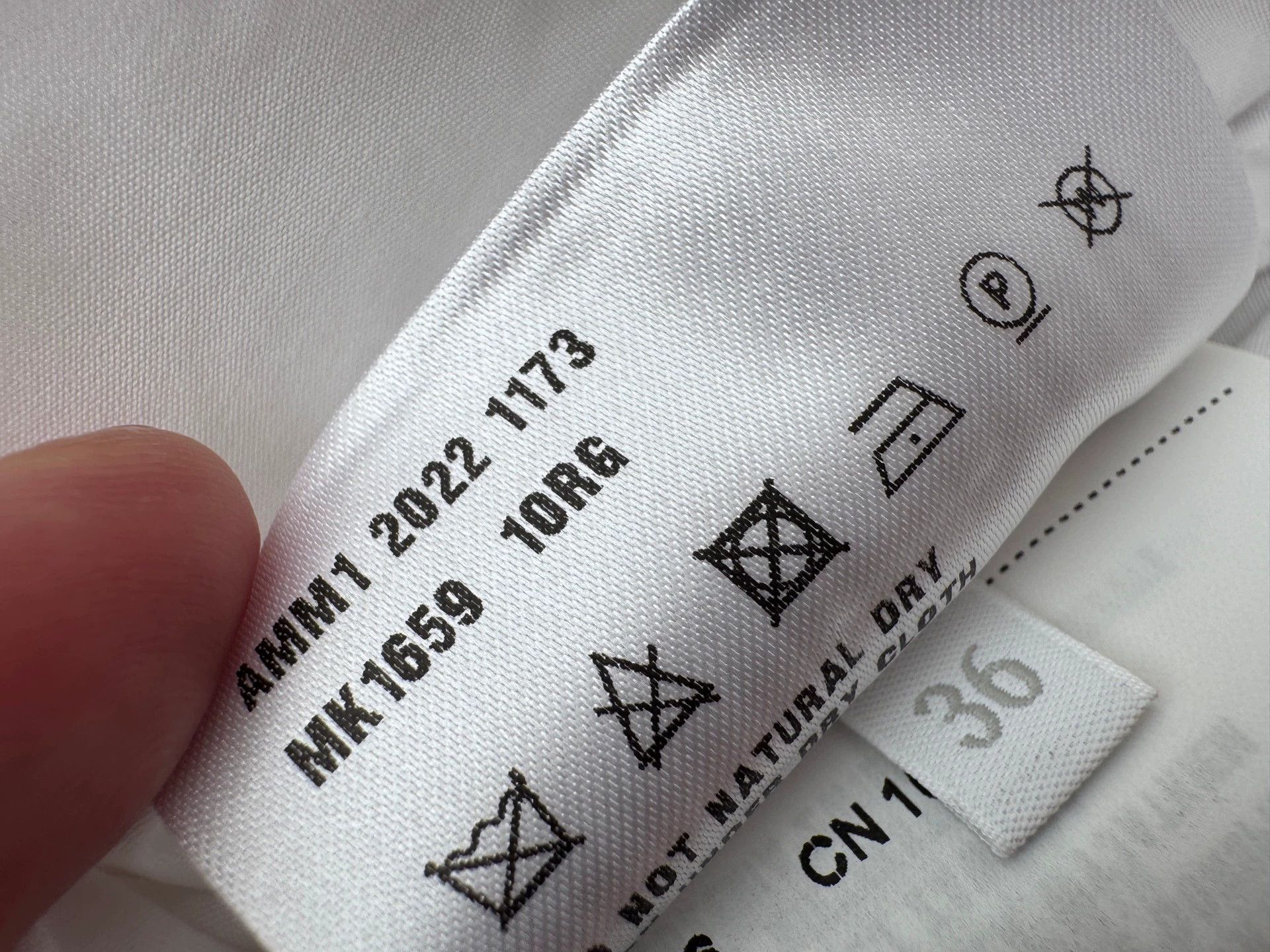 Miu Miu MIU MIU Classic Oversized White Shirt 36 Size XS / US 0-2 / IT 36-38 - 7 Thumbnail