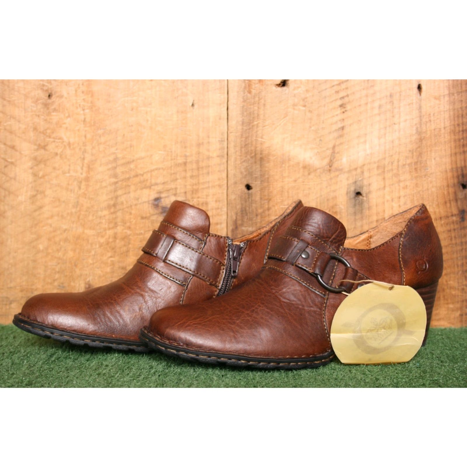 Born BORN Deena Brown Leather O-Ring Block Heel Booties Women's Sz. 8 Boots Size ONE SIZE - 2 Thumbnail