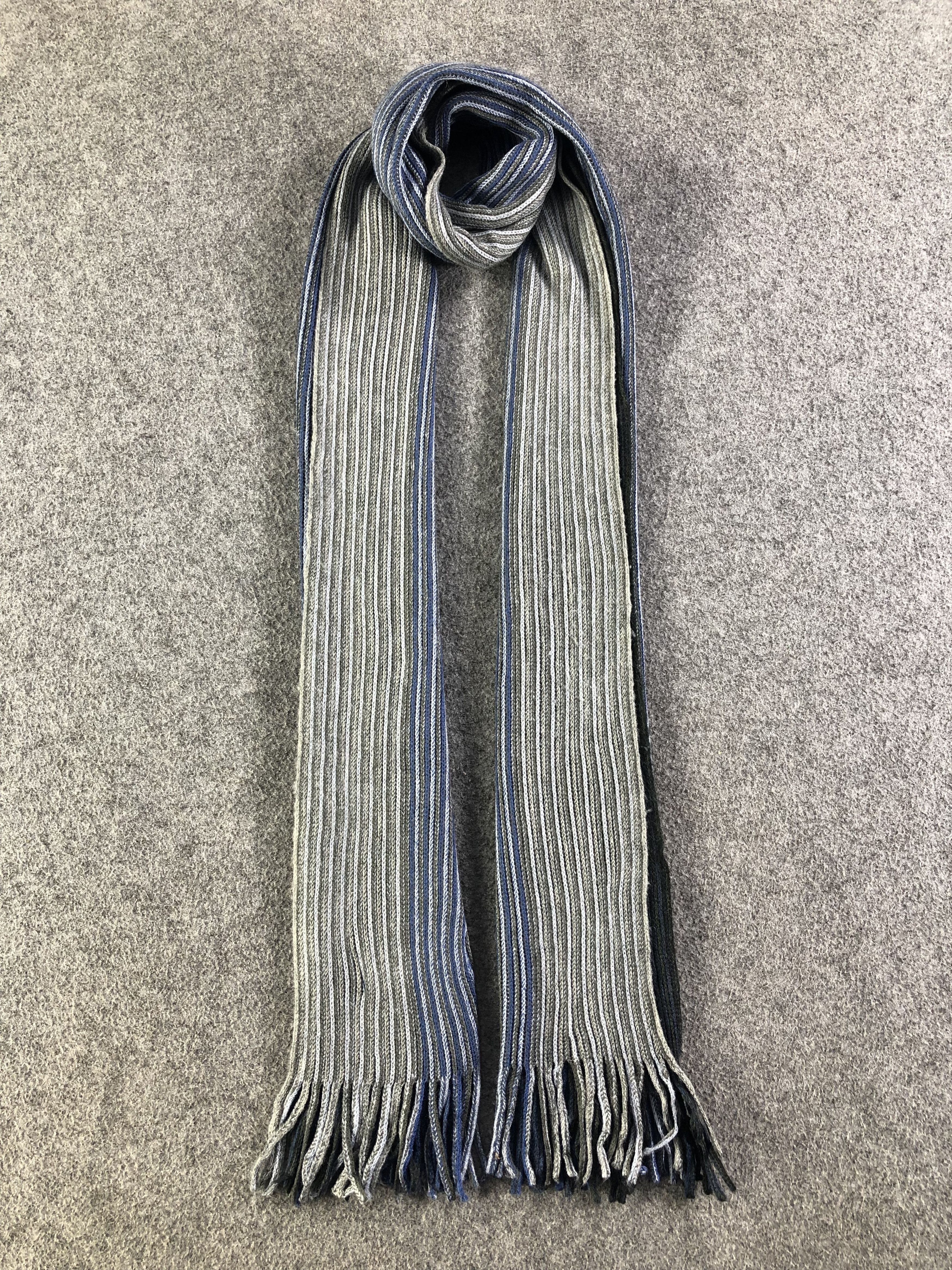 Hiroko Koshino Homme Hiroko Koshino Homme Scarf / Muffler / Neckwear Size ONE SIZE - 1 Thumbnail