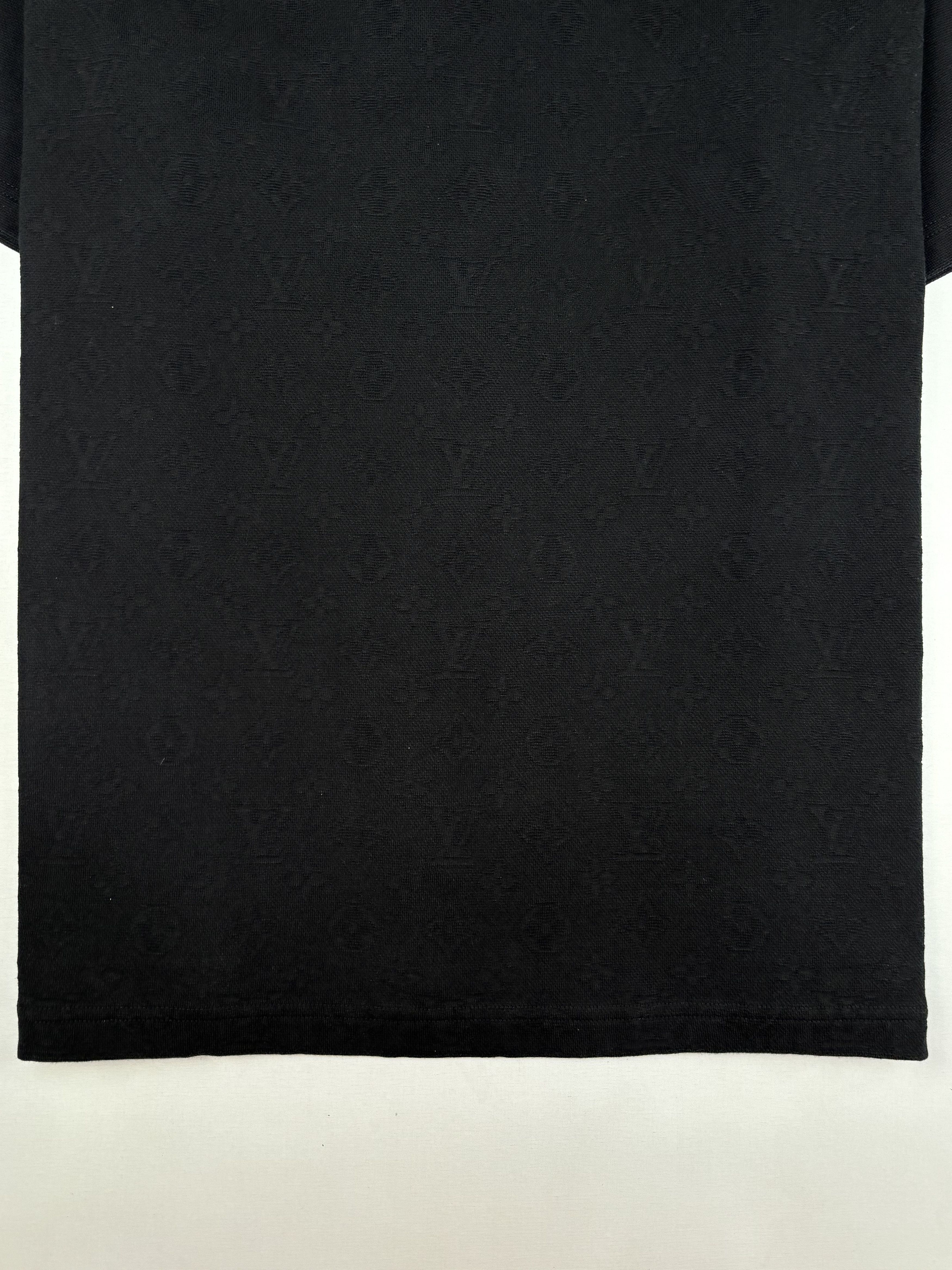 Louis Vuitton S/S 2024 Monogram Pocket T-Shirt Size US L / EU 52-54 / 3 - 9 Thumbnail