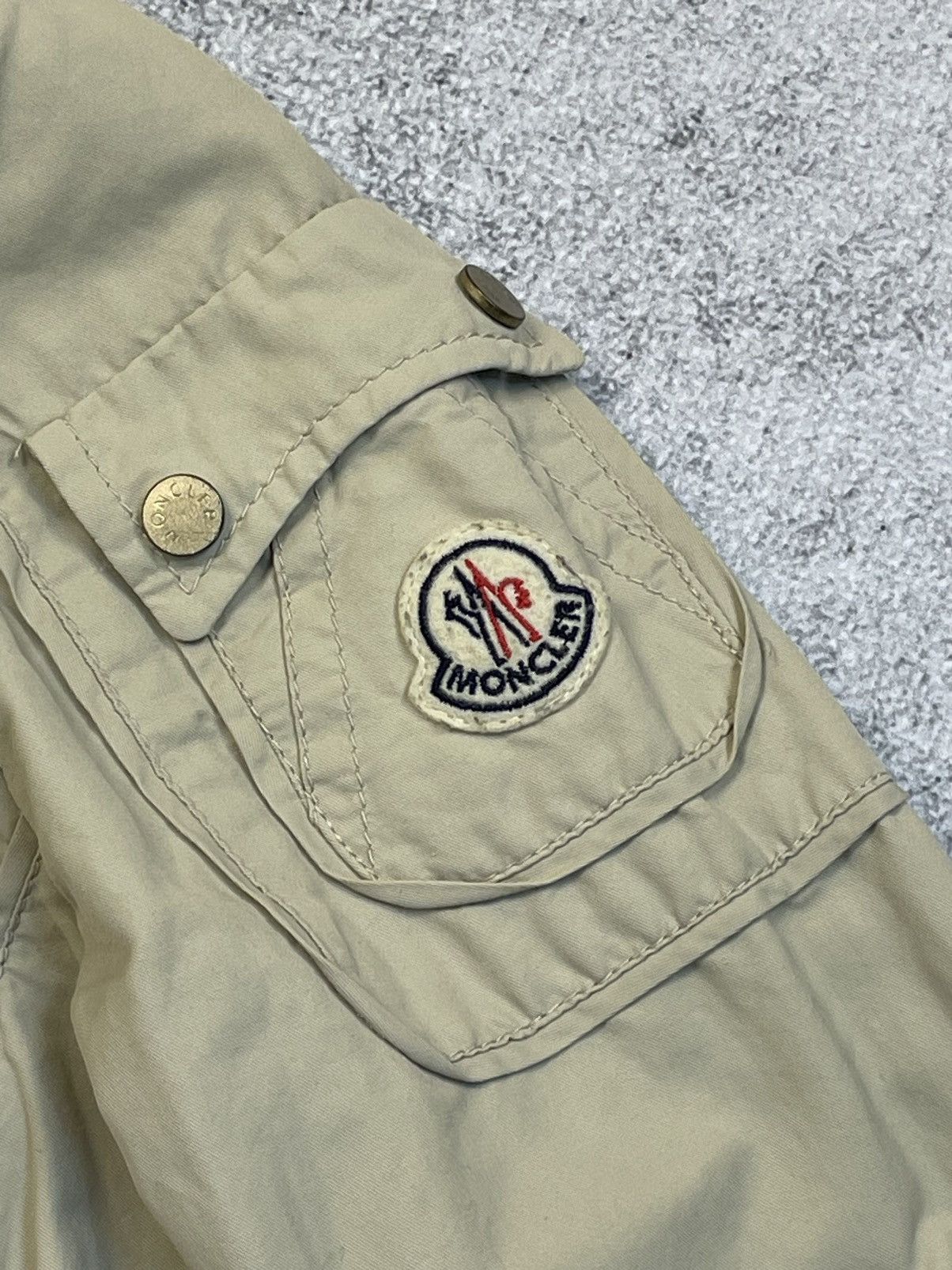 Moncler Vintage Women's Moncler Lightweight Jacket Beige Size S / US 4 / IT 40 - 7 Thumbnail
