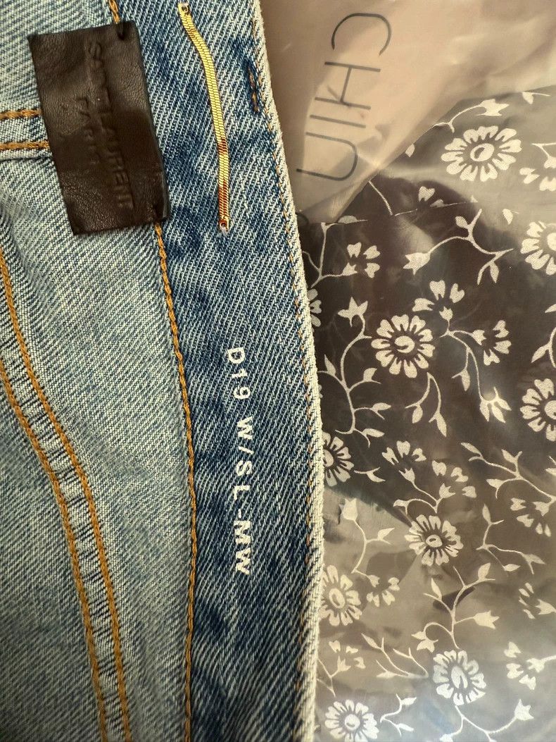 Yves Saint Laurent saint laurentjeans 2503-Nextarrow Size US 29 - 6 Thumbnail
