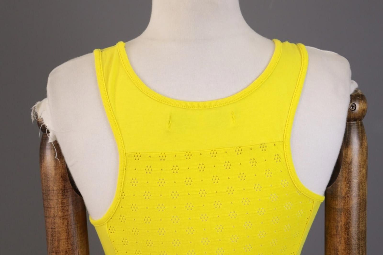 Designer E9 Yellow Printed Sleeveless Summer Top Shirt Size L Size L / US 10 / IT 46 - 8 Thumbnail
