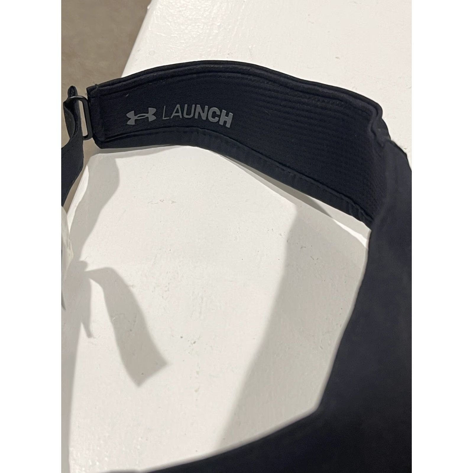 Under Armour Under Armour Visor Women Black OSFM UA Launch Run Visor Women OSFM Size ONE SIZE - 2 Thumbnail