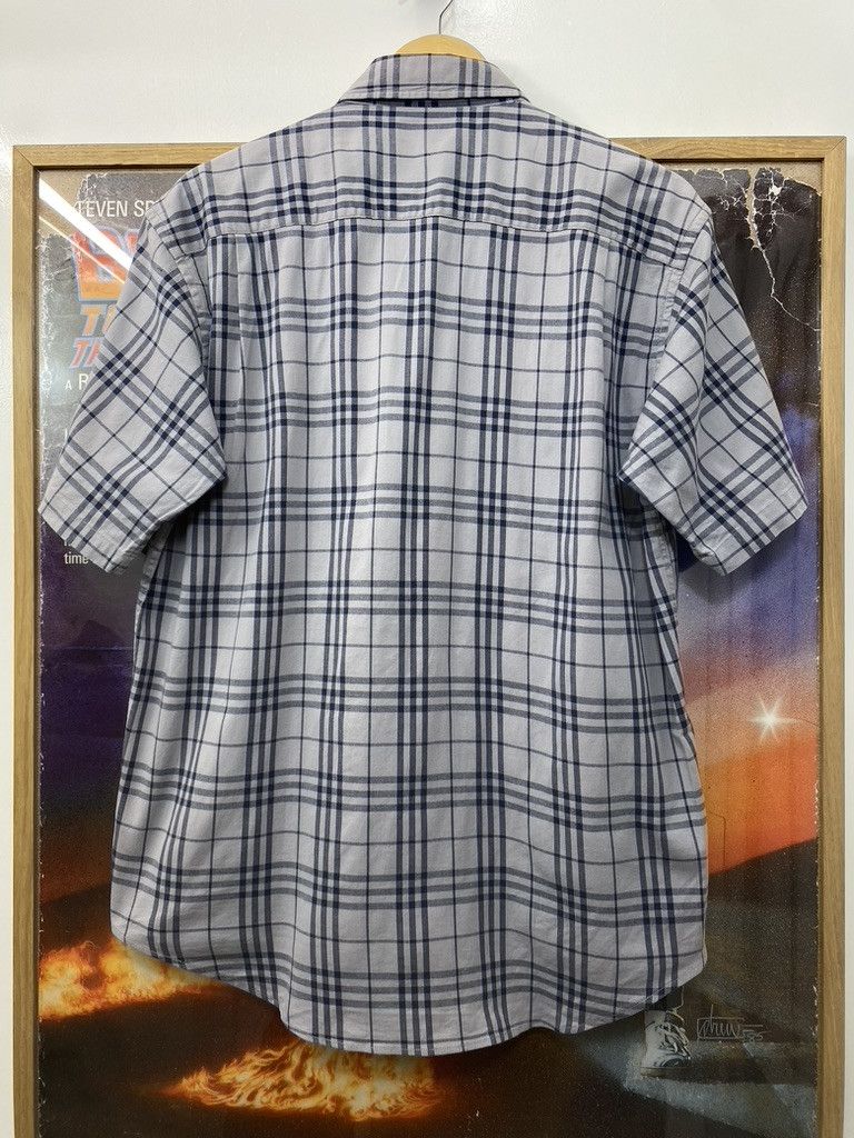 Burberry 00s Vintage Burberry Navy Grey Nova Check Short Sleeve Shirt Size US L / EU 52-54 / 3 - 2 Thumbnail