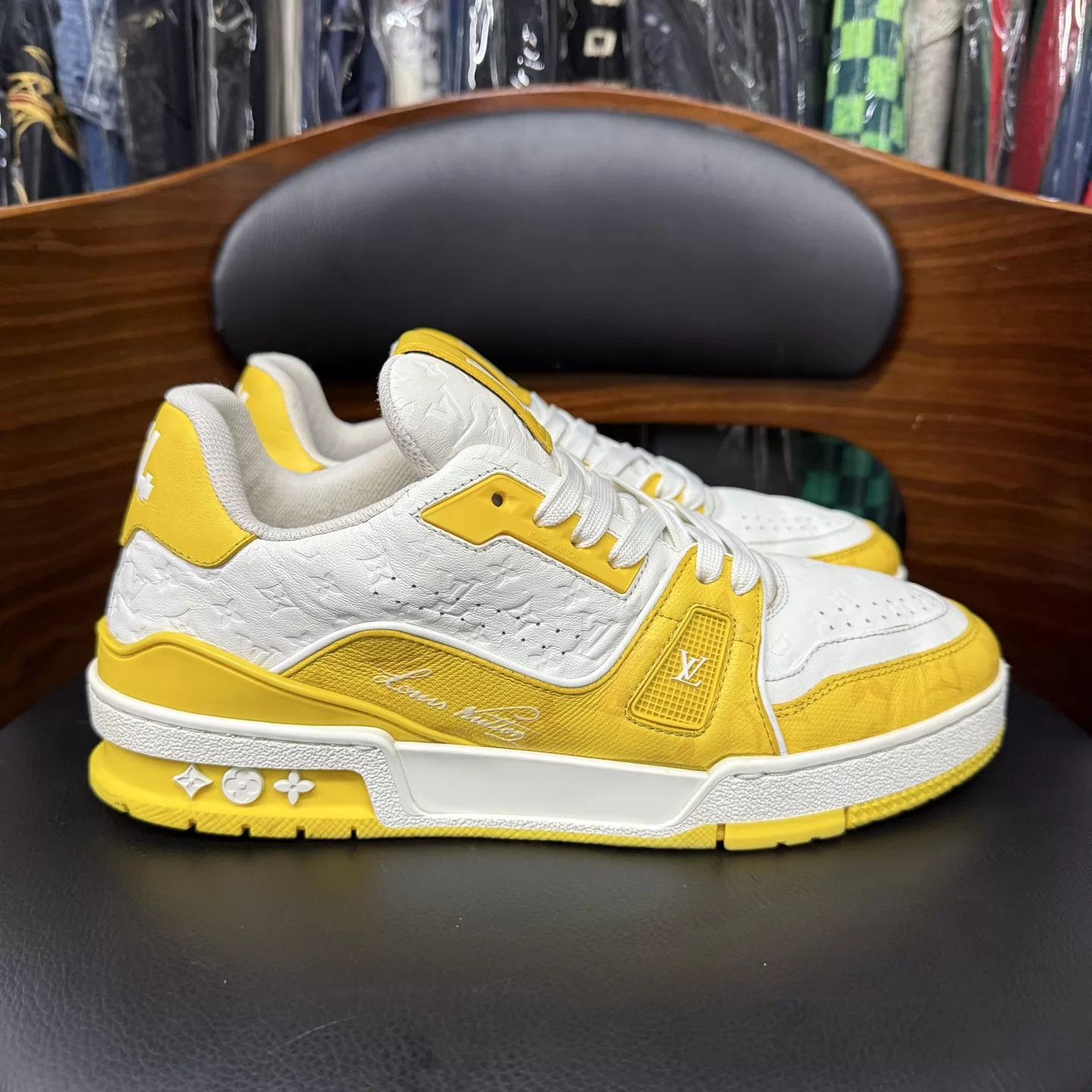 Louis Vuitton LV Trainer White Yellow Embossed 6.5/40.5 Size US 7.5 / EU 40-41 - 4 Thumbnail