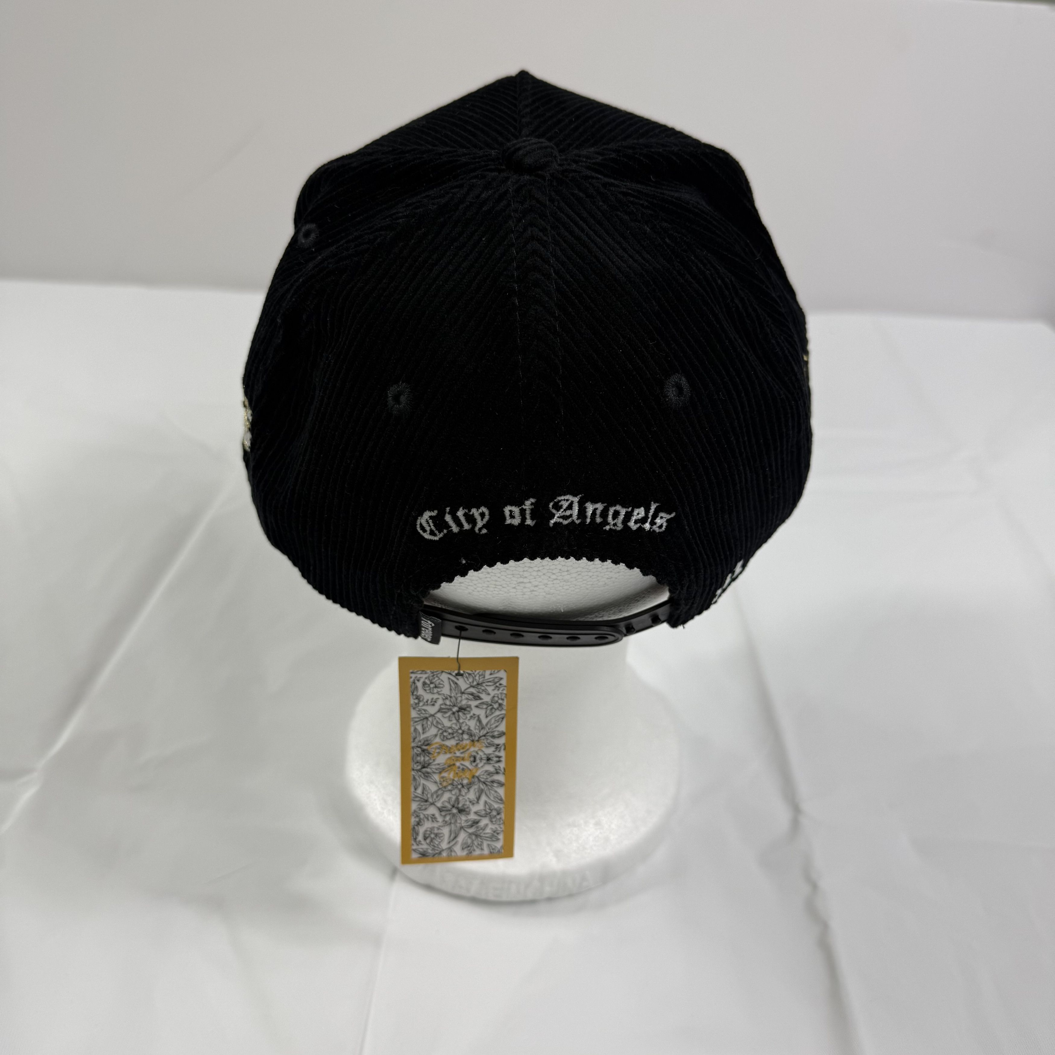 Other OG LA: Dreams Don't Sleep Snapback by the brand dvniel.luu Size ONE SIZE - 4 Thumbnail