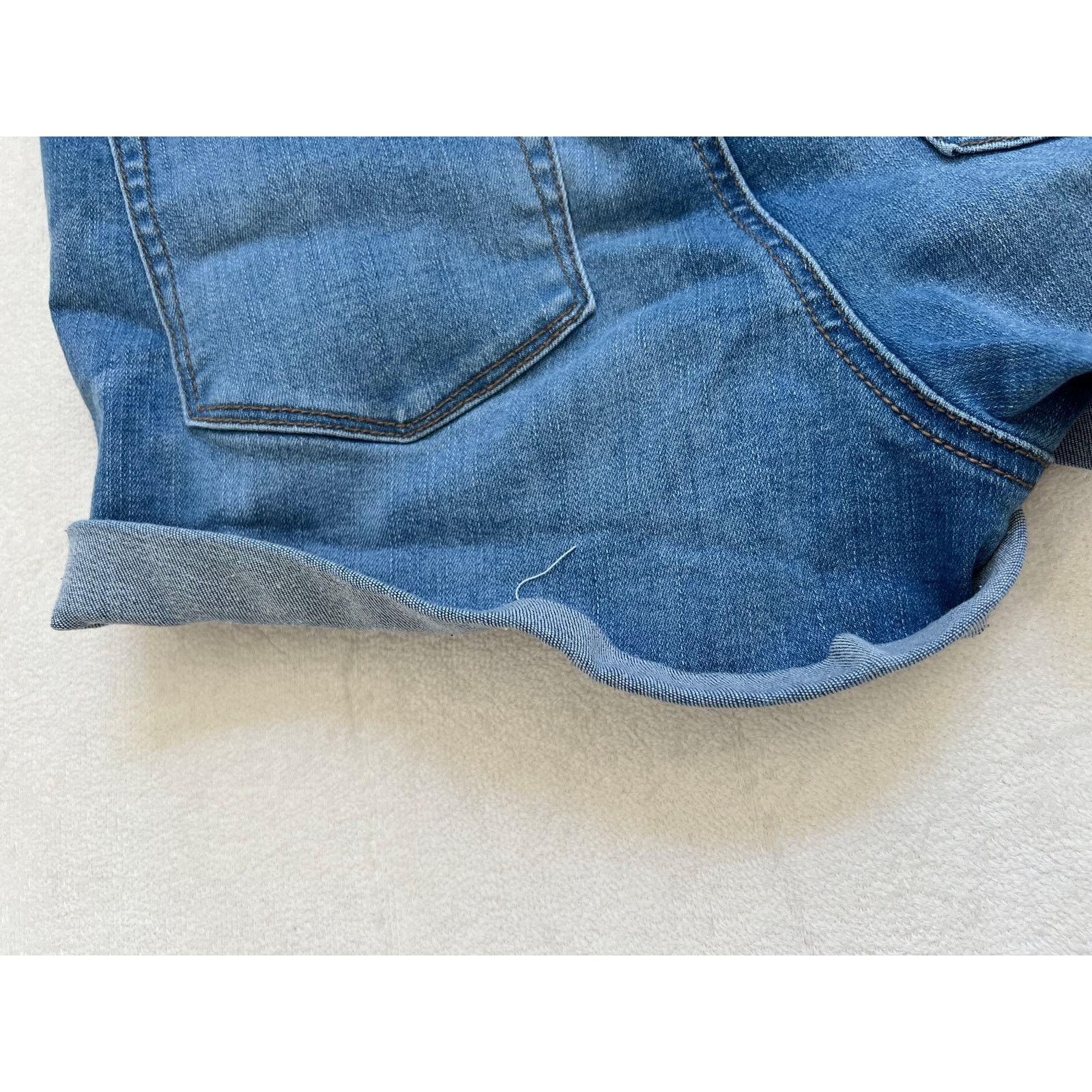 Pacsun Pacsun Super Stretch Shortie Mid-Rise Denim Shorts Size 28 Size 28" / US 6 / IT 42 - 4 Thumbnail