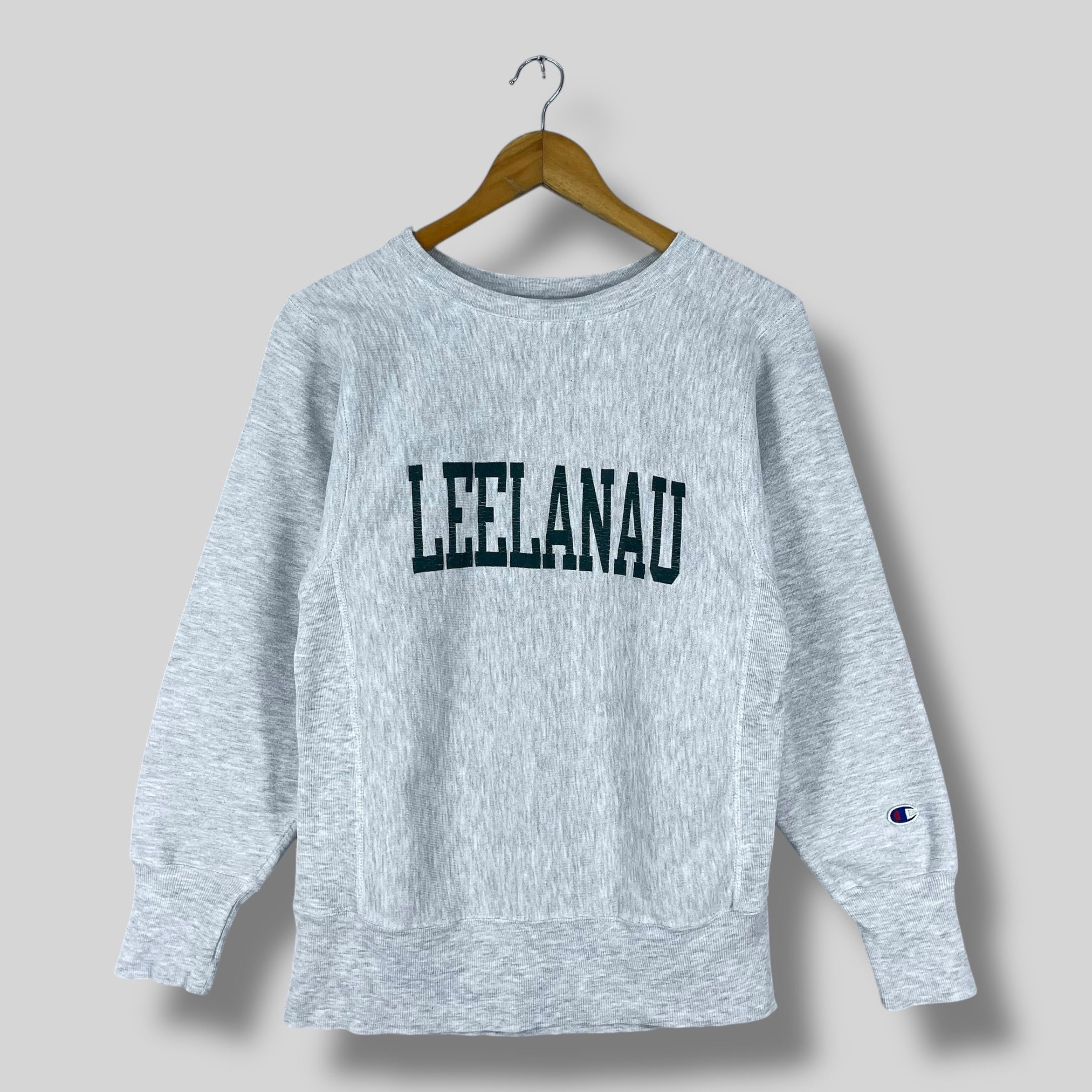 Champion Vintage 90's CHAMPION Reverse Weave LEELANAU Sweatshirt Size US S / EU 44-46 / 1 - 1 Thumbnail