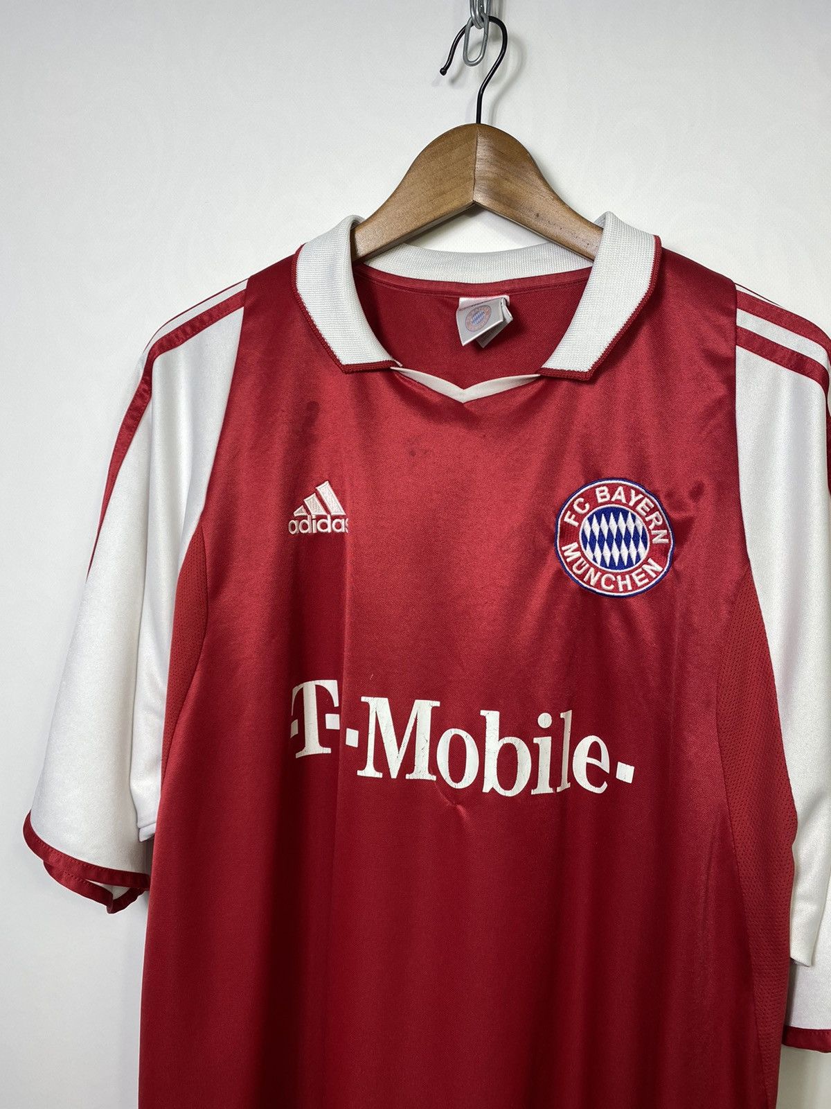 Adidas × Vintage Vintage Bayern Munich 2003/04 Football Jersey T-shirt Size US XXL / EU 58 / 5 - 2 Thumbnail