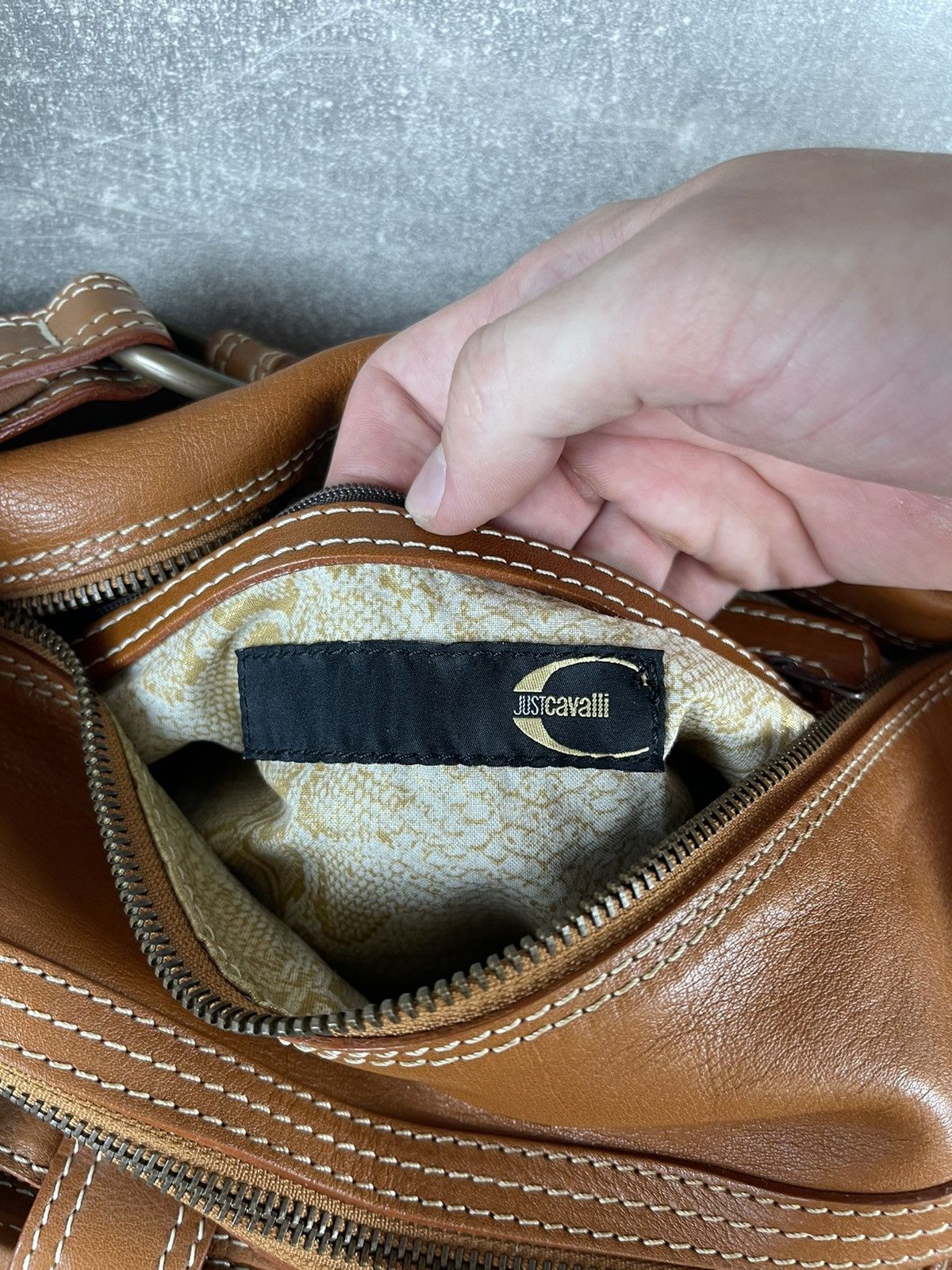 Just Cavalli × Roberto Cavalli × Vintage Just Cavalli Vintage Leather Shoulder Logo Buckle Bag Size ONE SIZE - 12 Thumbnail